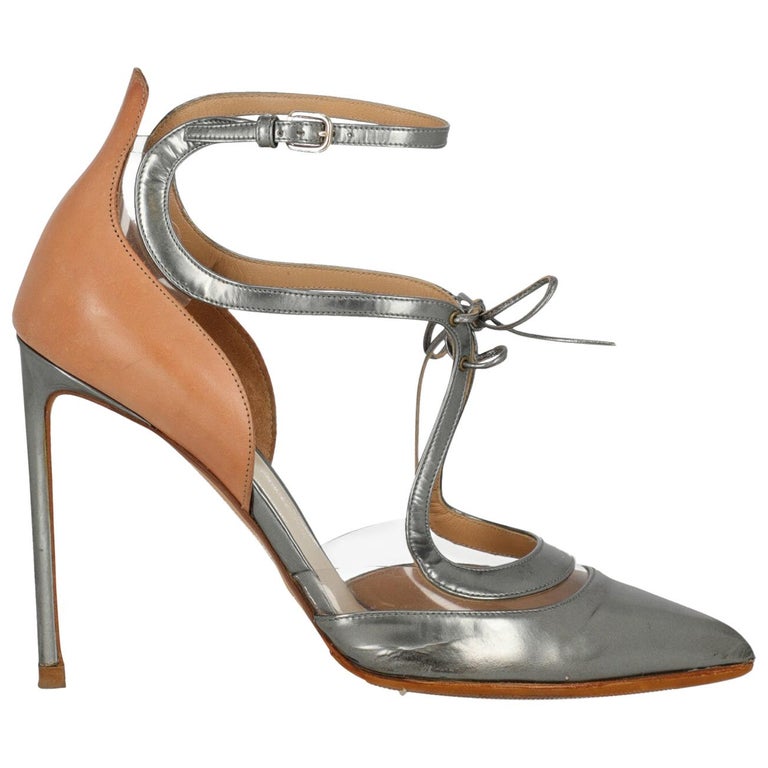 camel colored pumps