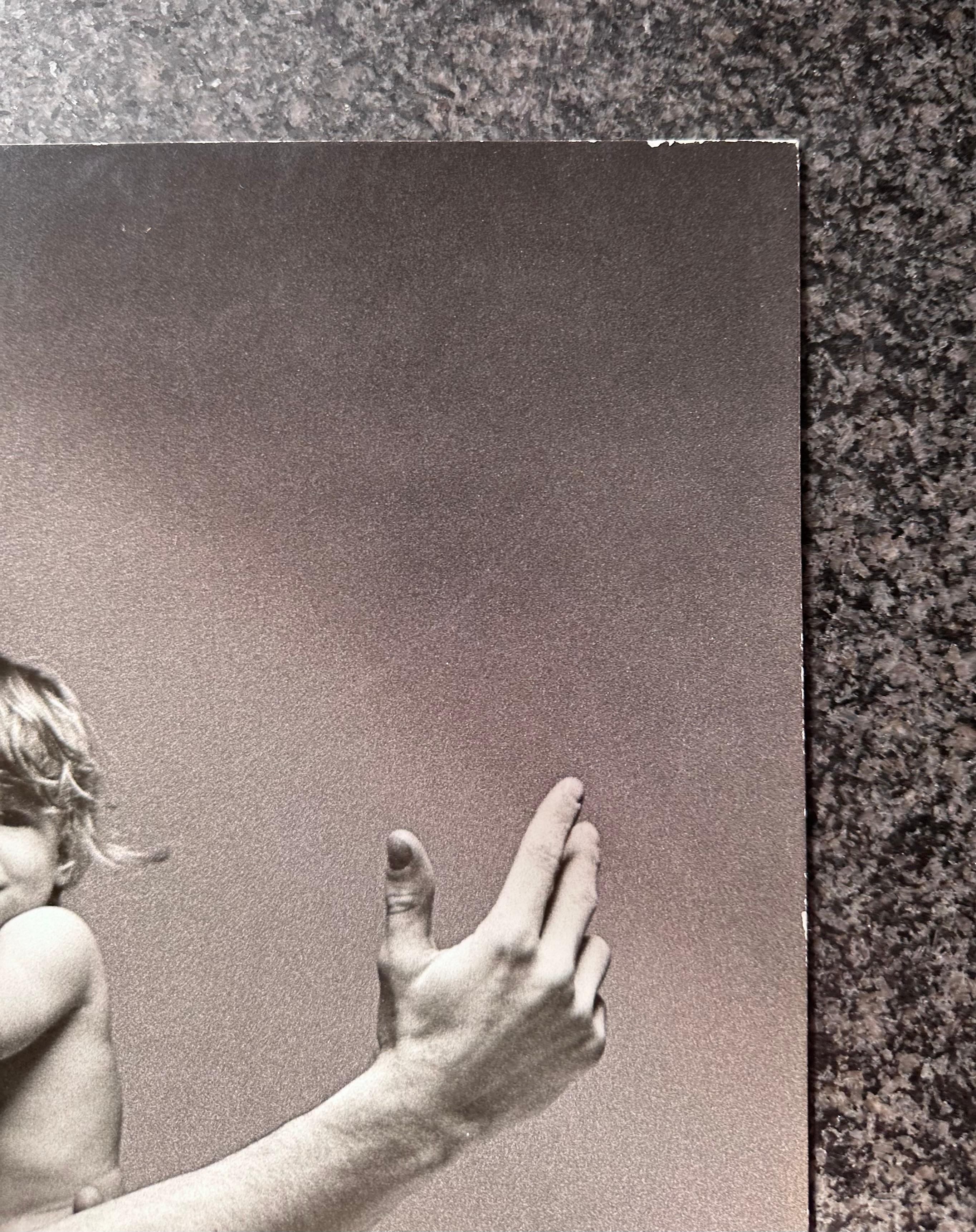 Francesco Scavullo, La carne di Andy Warhol: Joe Dallesandro con Child I, 1968. in vendita 1