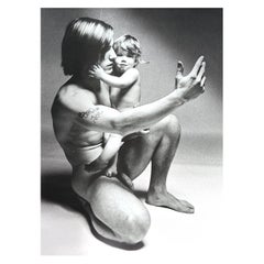 Francesco Scavullo, Andy Warhol's Flesh: Joe Dallesandro mit Kind I, 1968.