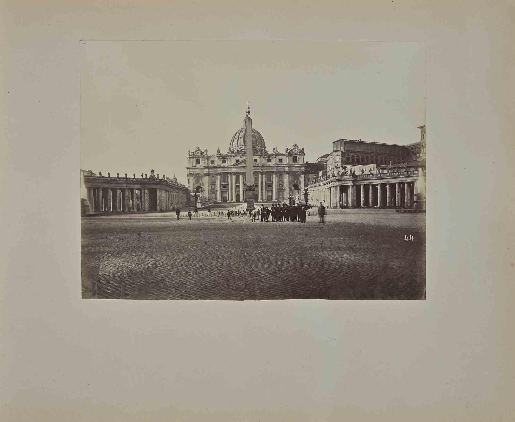 Francesco Sidoli Black and White Photograph - Saint Peter Rome - Photograph by F. Sidoli - 19th Century