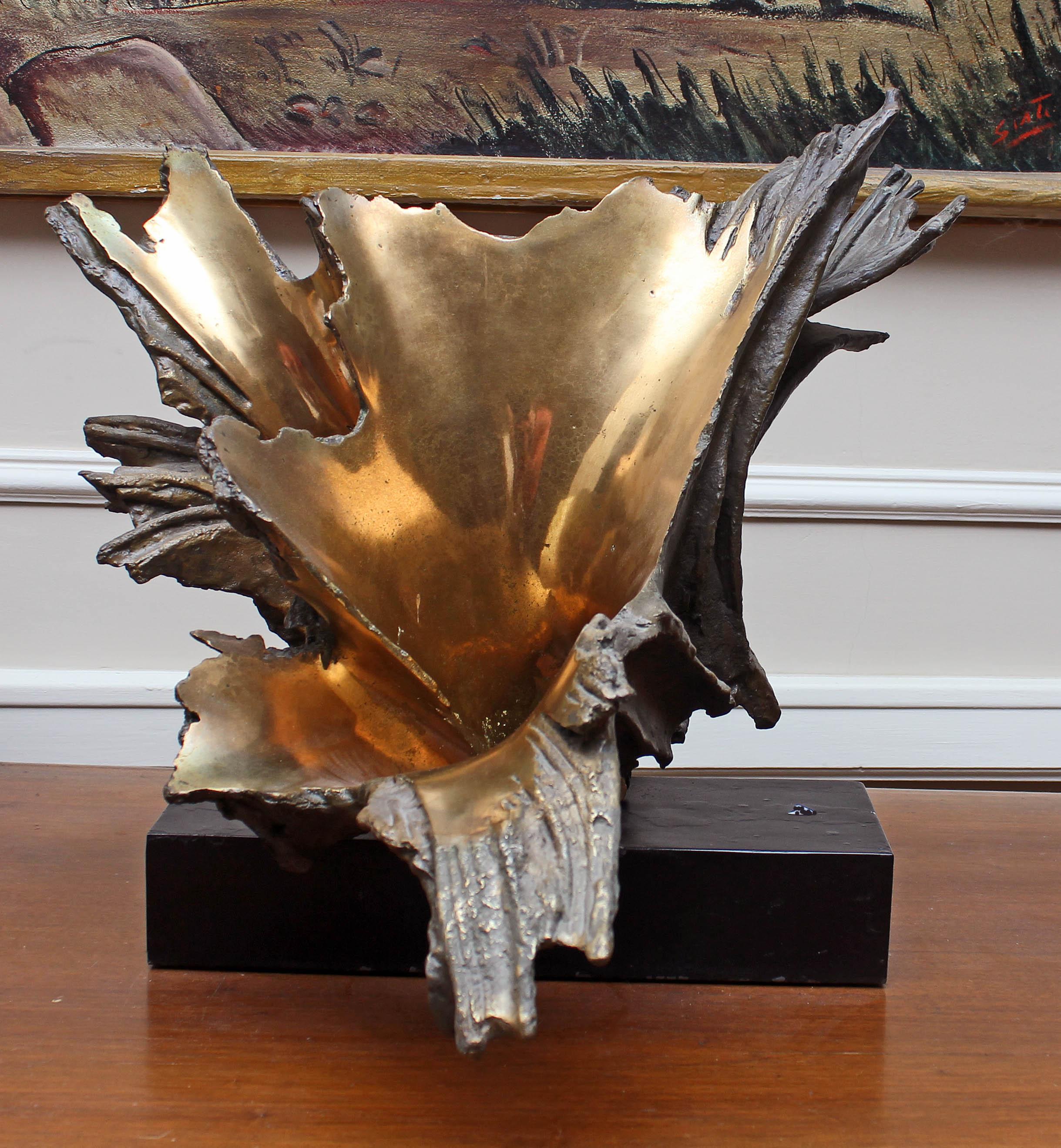Bronzeskulptur „Furnace Flowers“ aus Bronze   (Gold), Abstract Sculpture, von Francesco Somaini