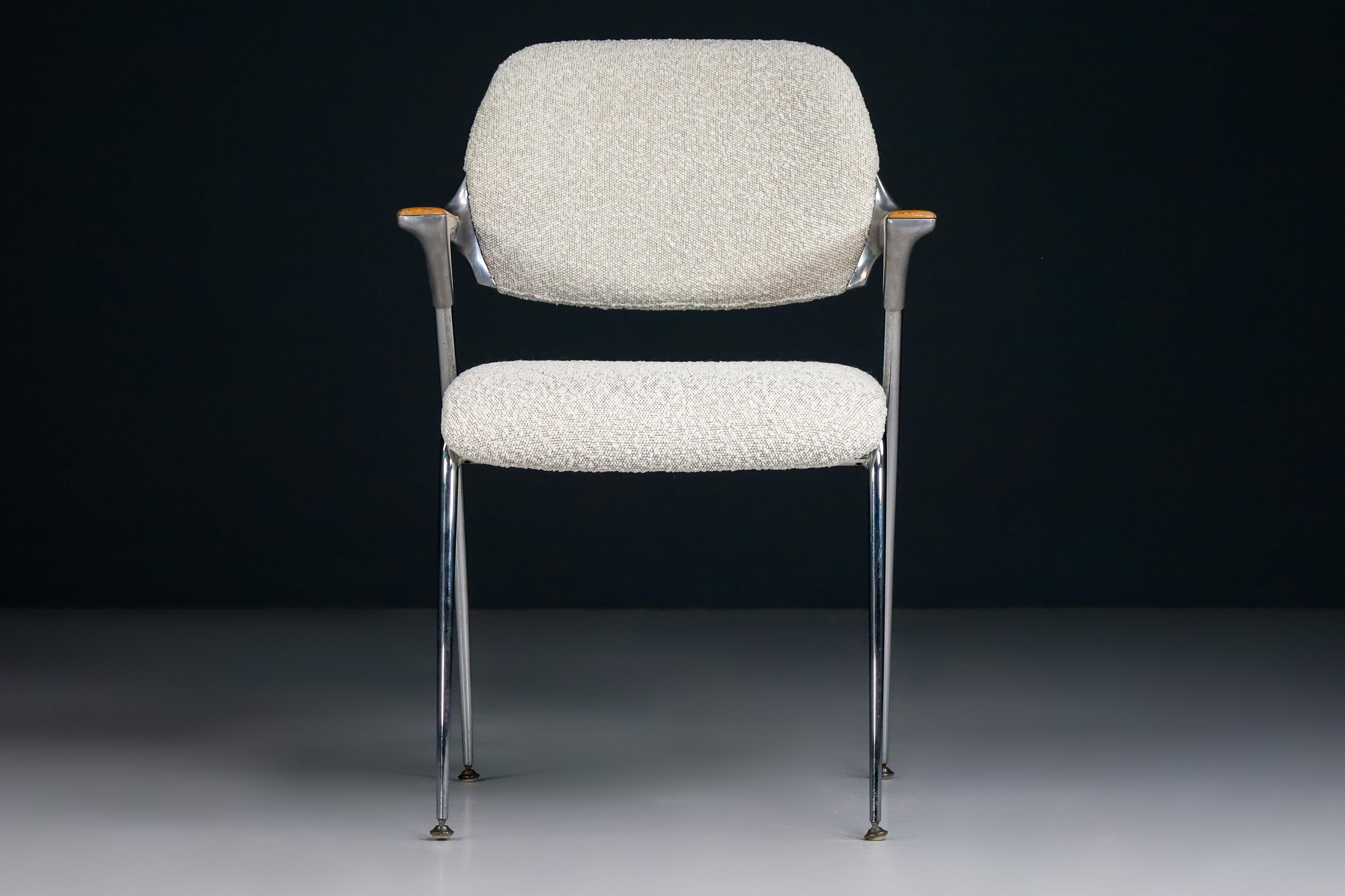Francesco Zaccone for Thonet Golf Chairs in New Bouclé Upholstery, Germany 1970 For Sale 1