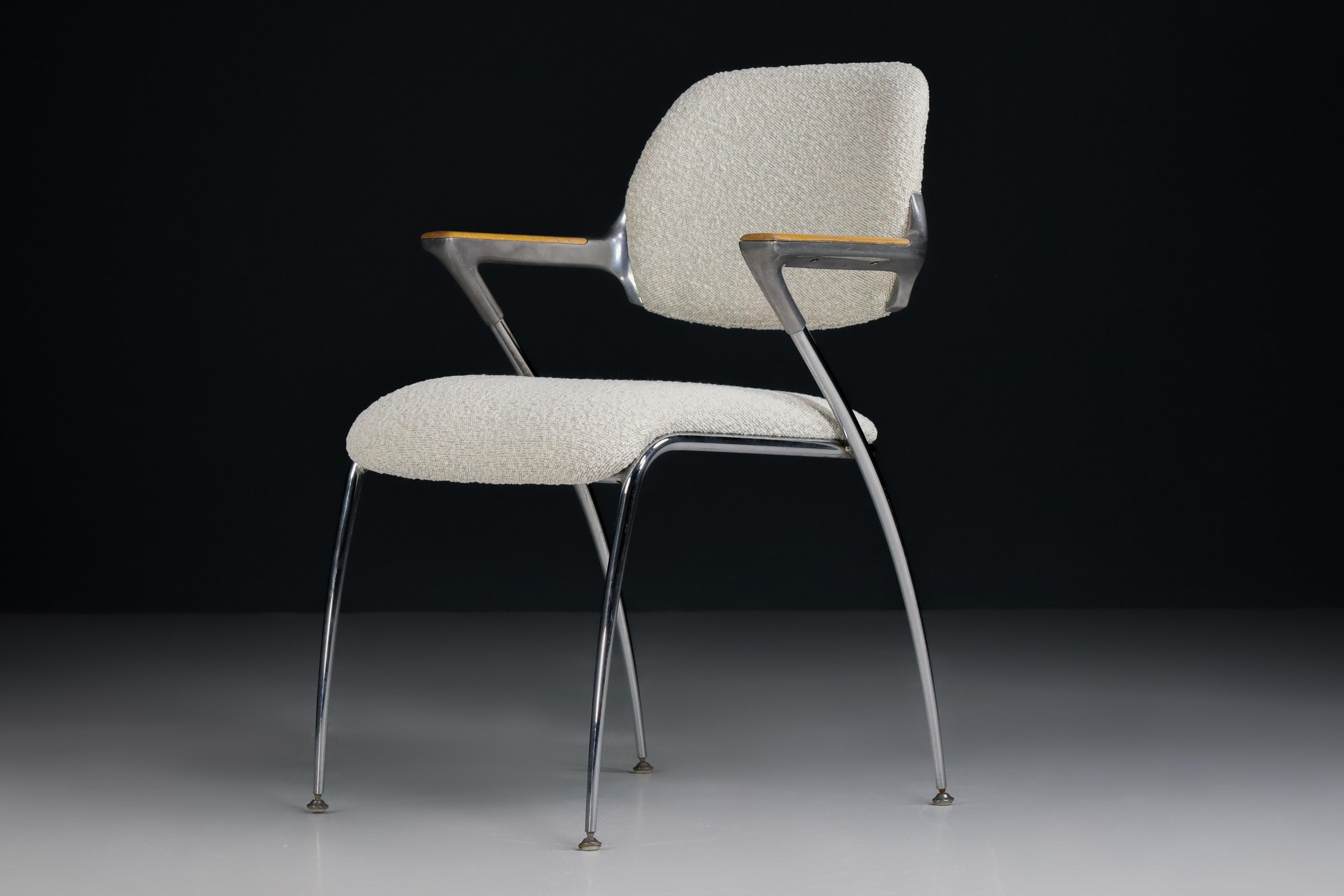 Francesco Zaccone for Thonet Golf Chairs in New Bouclé Upholstery, Germany 1970 For Sale 2