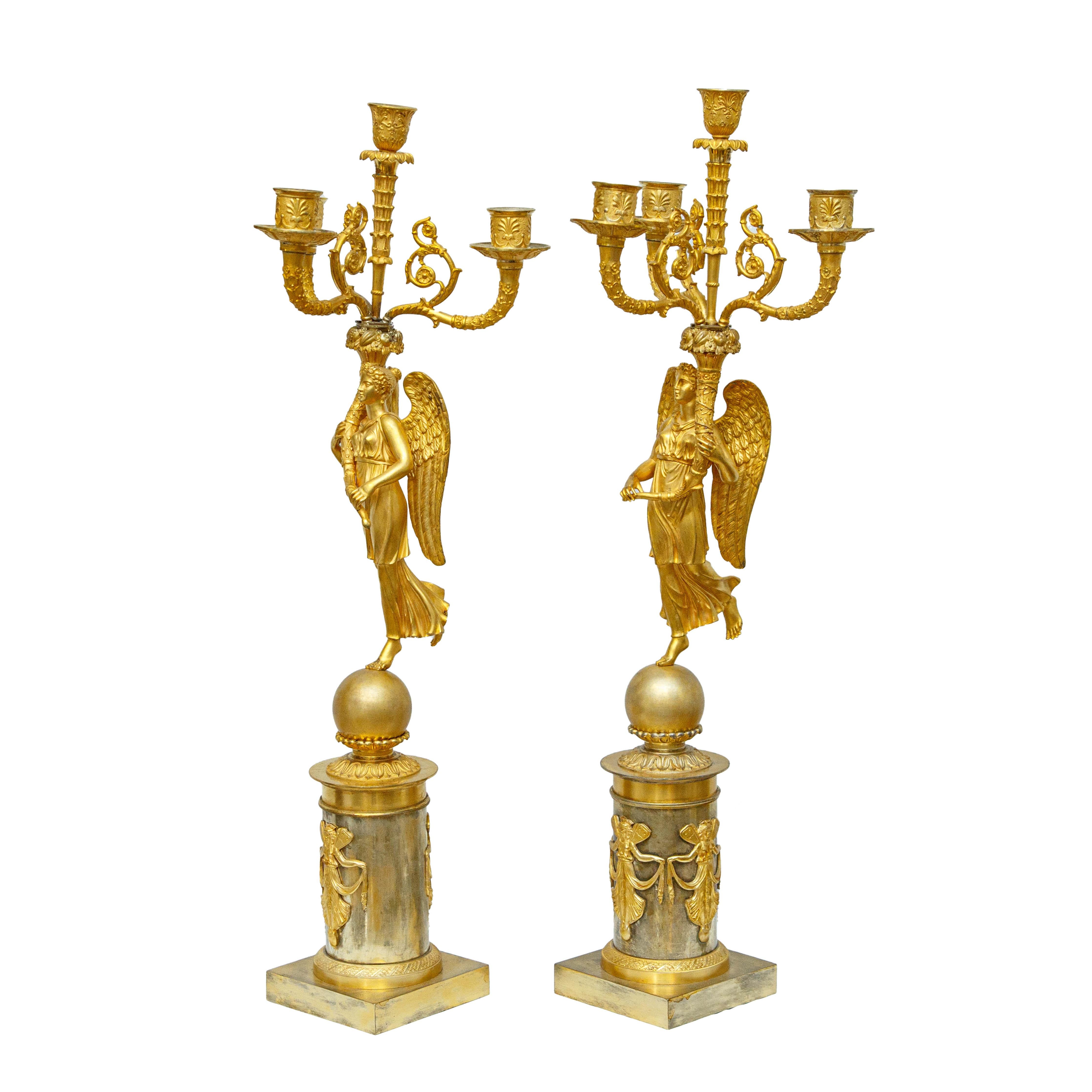 Altro Francia, epoca Impero, Coppia di candelabri a quattro luci in vendita
