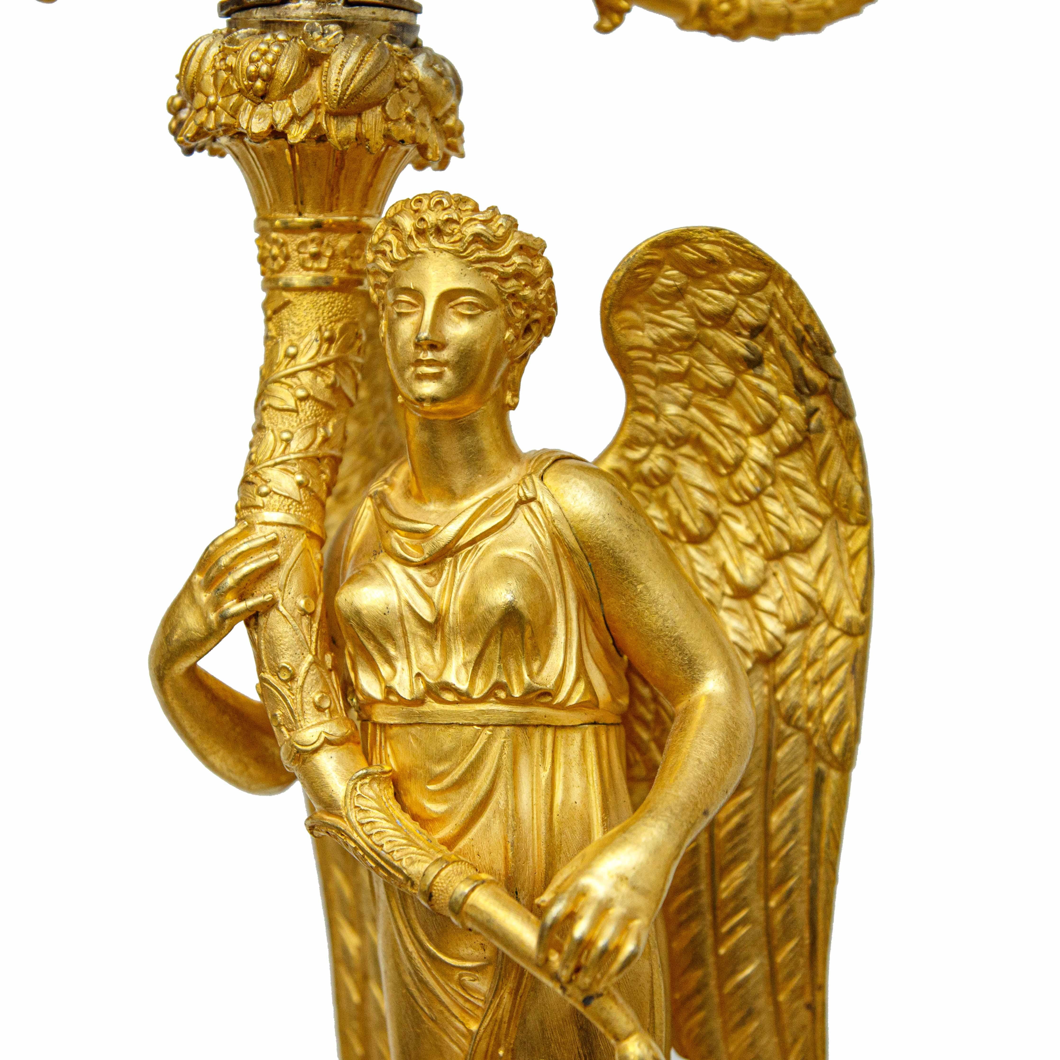 18th Century and Earlier Francia, epoca Impero, Coppia di candelabri a quattro luci in vendita