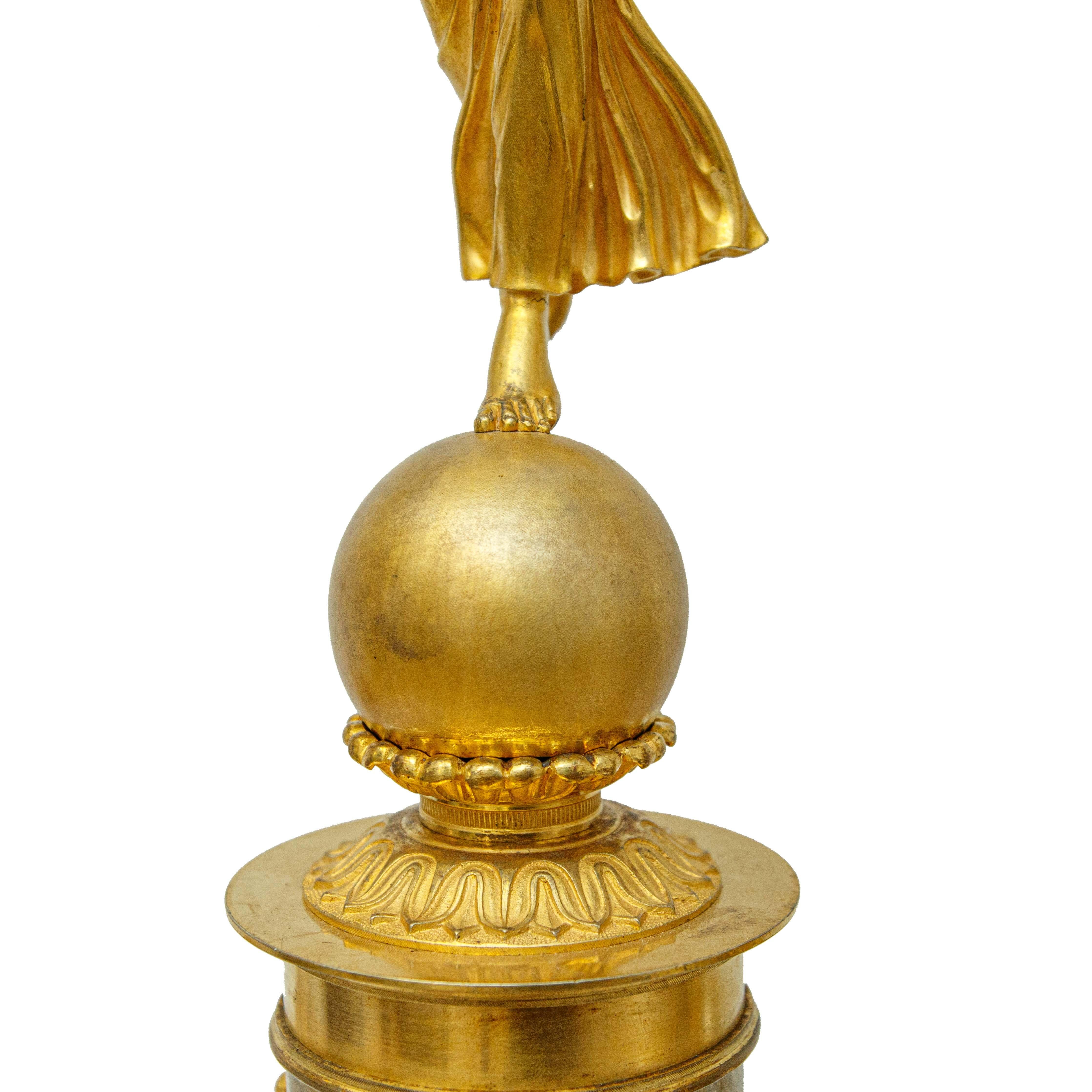 Bronzo Francia, epoca Impero, Coppia di candelabri a quattro luci in vendita