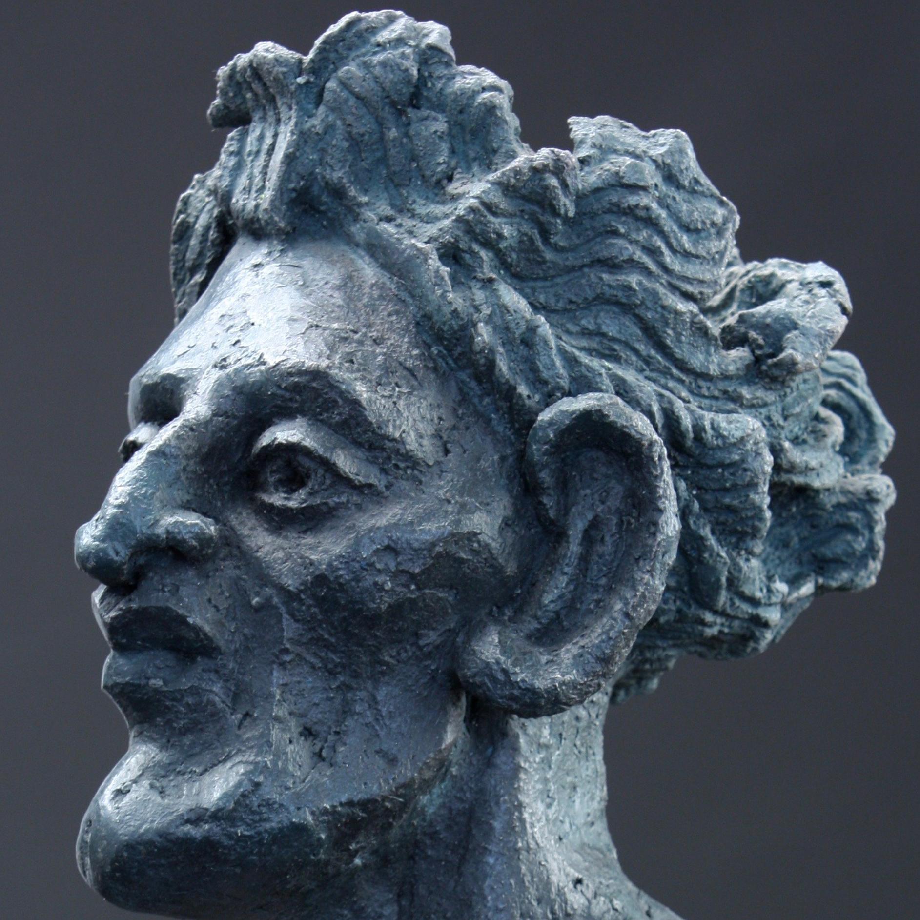 Visage IV - Noir Figurative Sculpture par Francine Auvrouin
