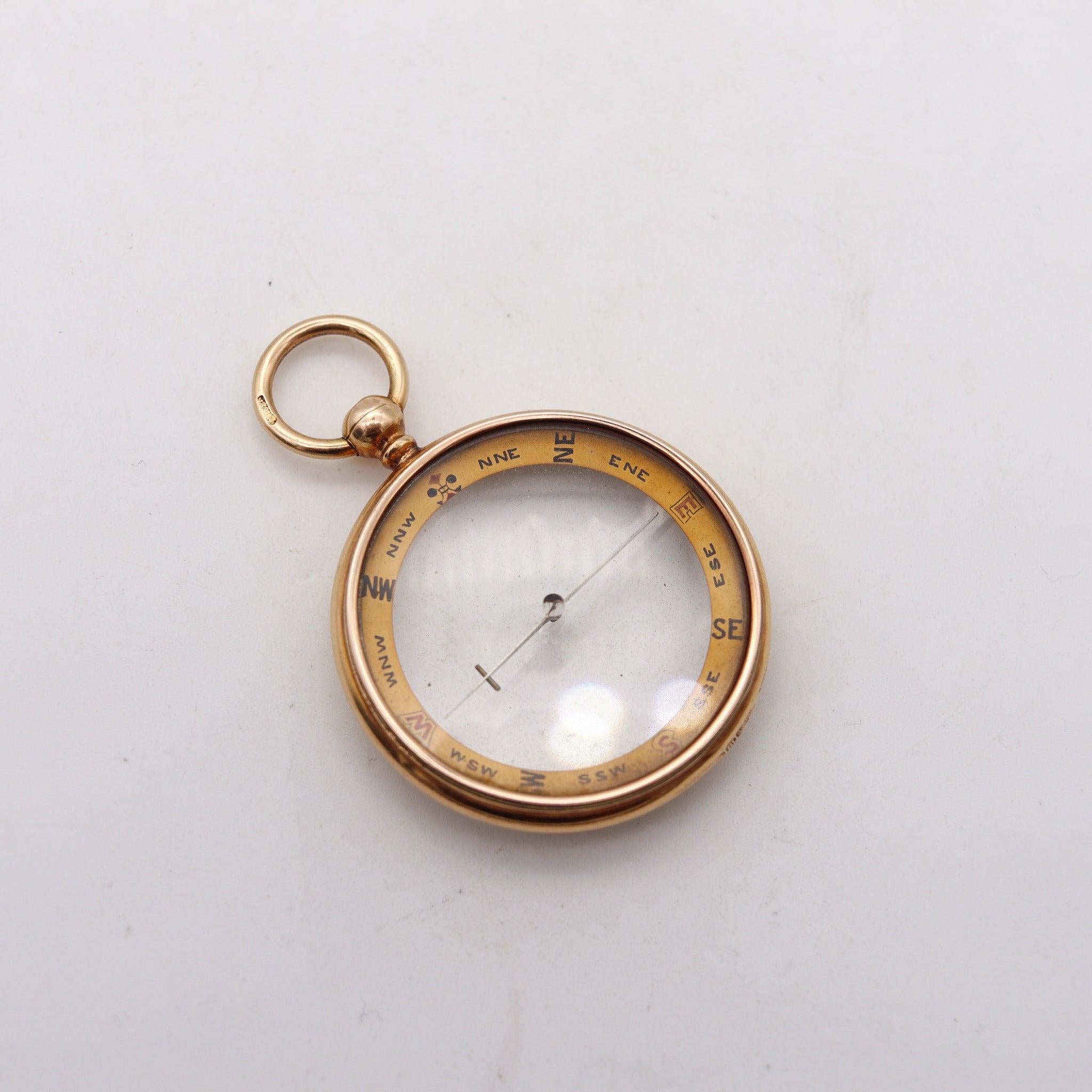 FRANCIS BARKER & SON 1907 London Antique Compass Pendant In 15Kt Yellow Gold In Excellent Condition In Miami, FL