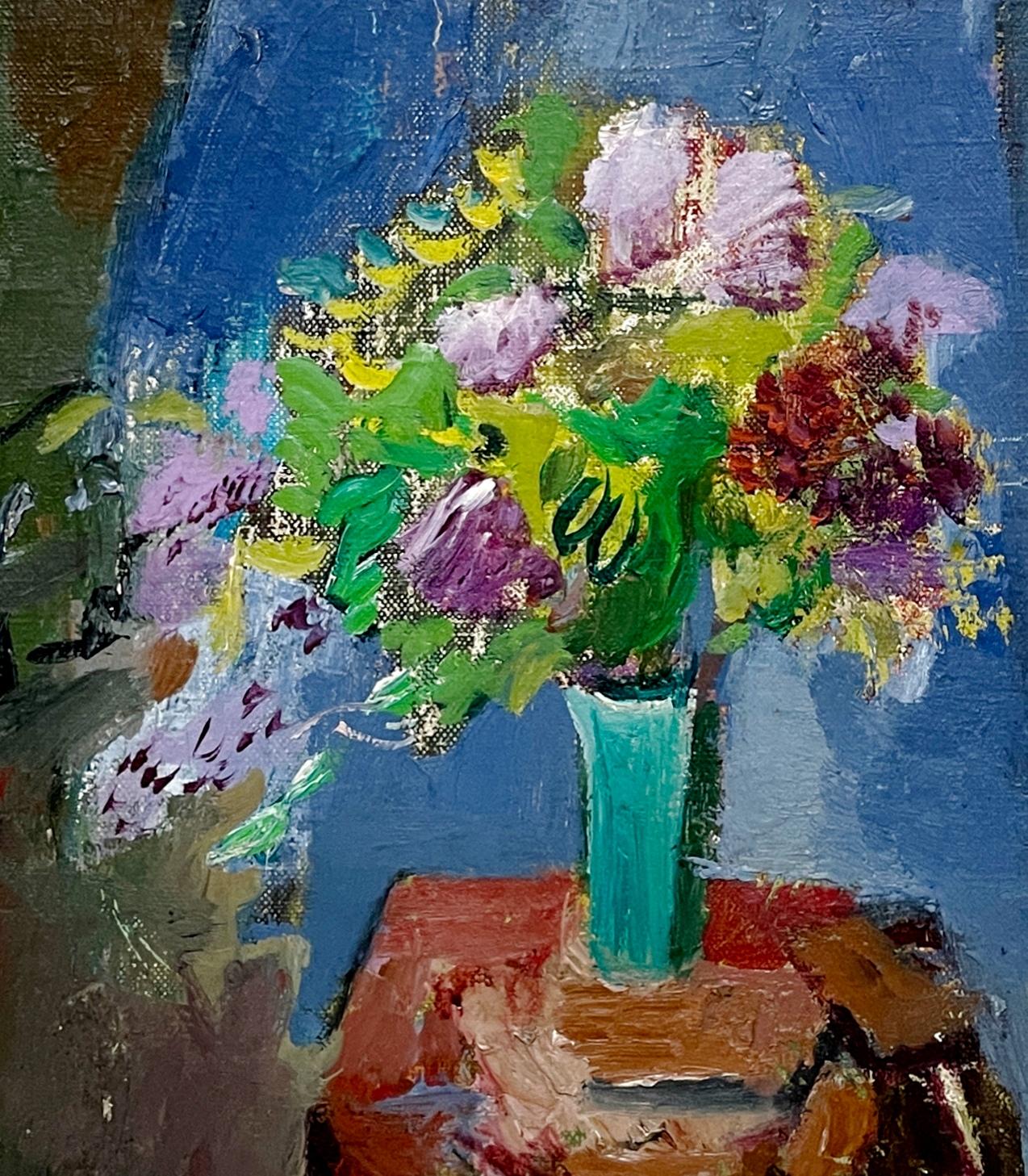 Fabuleuse nature morte du milieu du siècle dernier des années 1950 représentant un bouquet de fleurs printanières colorées par le célèbre artiste de Chicago, Francis Chapin (1899-1965).  Réalisé dans le style vibrant de l'école de Paris, pour lequel