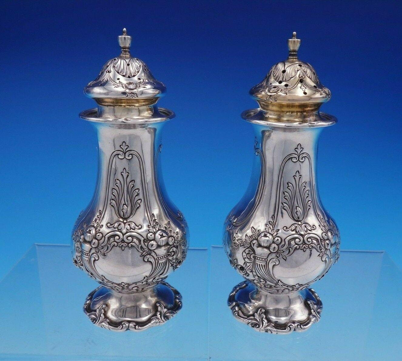 Francis I by Reed and Barton

Stunning Francis I by Reed and Barton sterling silver salt and pepper Shaker 2-piece set marked #570A. They are hand chased and the salt Shaker has a gold washed top.

These shakers are extra large pieces, a rare size