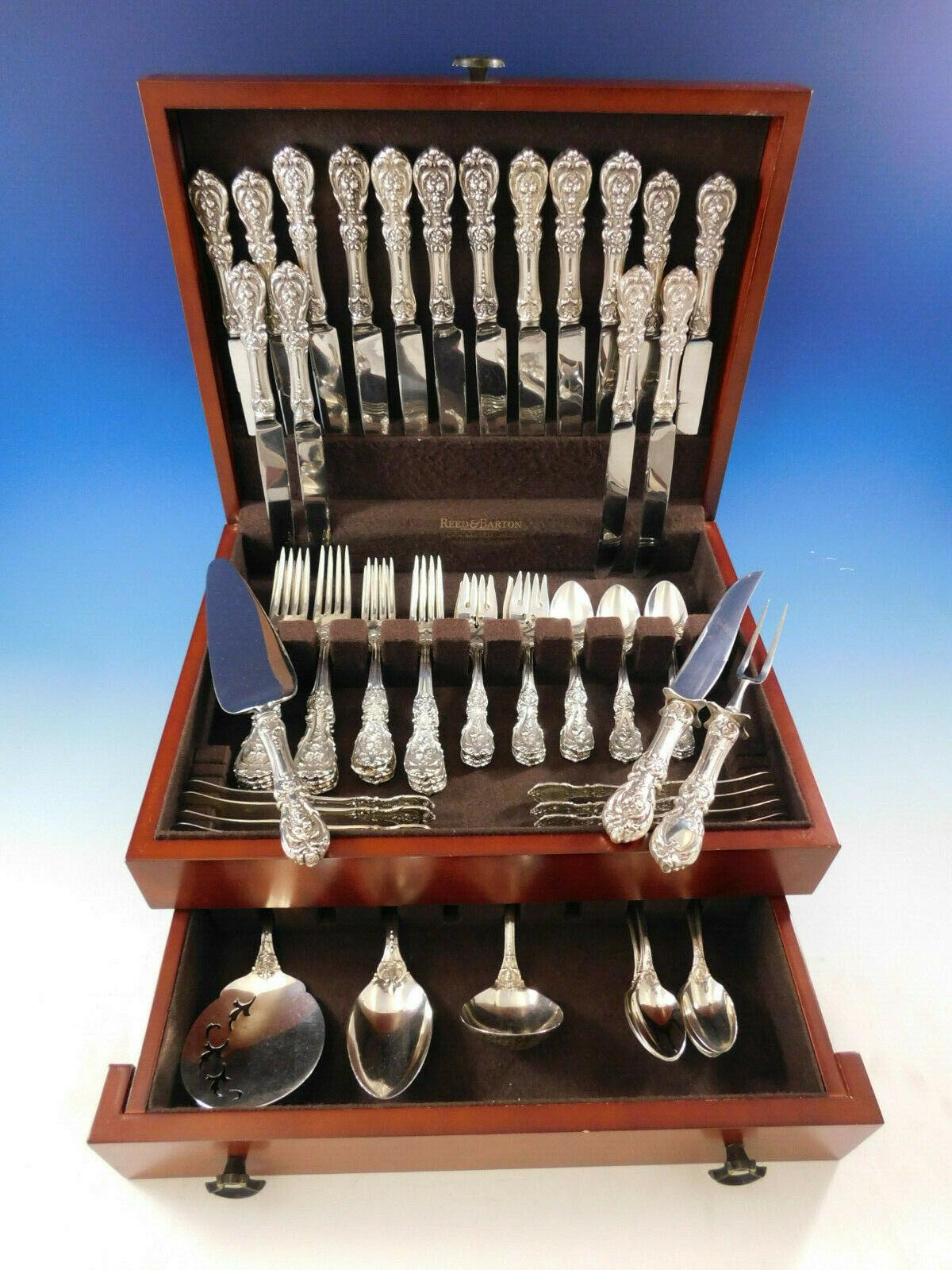 Ensemble de couverts (de table et ordinaire) vintage Francis I de la marque ancienne Reed & Barton, avec motifs détaillés, 70 pièces. Cet ensemble comprend :

8 couteaux de table, 9 3/4