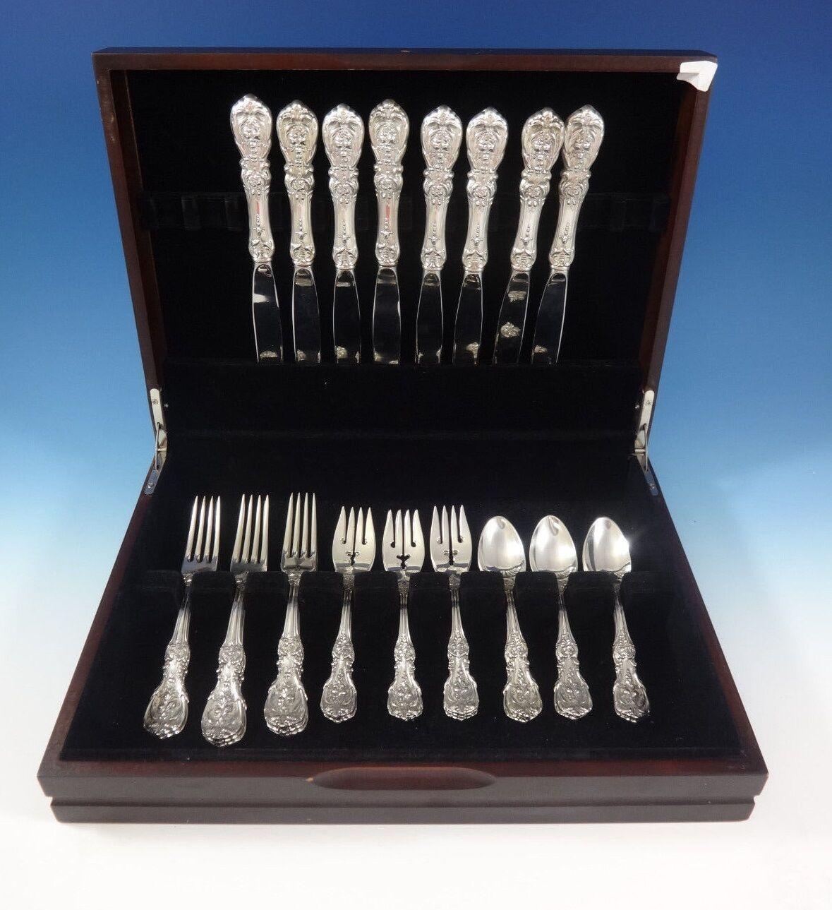 Often called America's most glorious sterling silver flatware pattern, Francis I is a true work of art. Each piece's central decoration represents a different cluster of fruit and flowers, giving your table a unique and classic presentation. This is