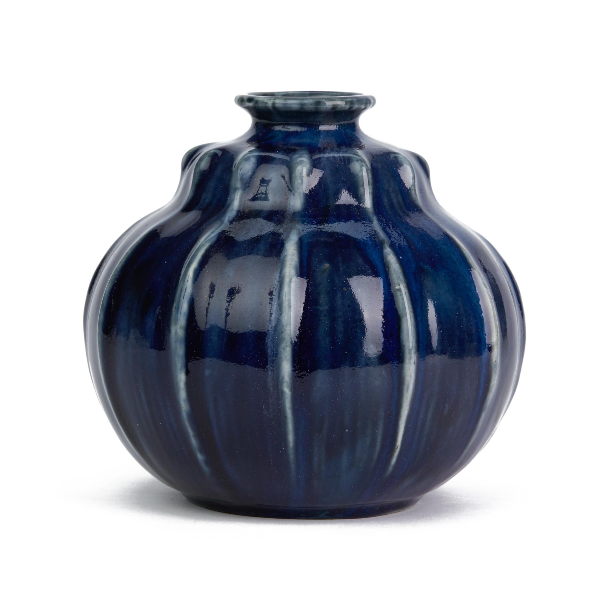 Francis Pope Doulton Lambeth Gourd Shape Art Pottery Blue Glazed Vase circa 1910 In Good Condition In Bishop's Stortford, Hertfordshire