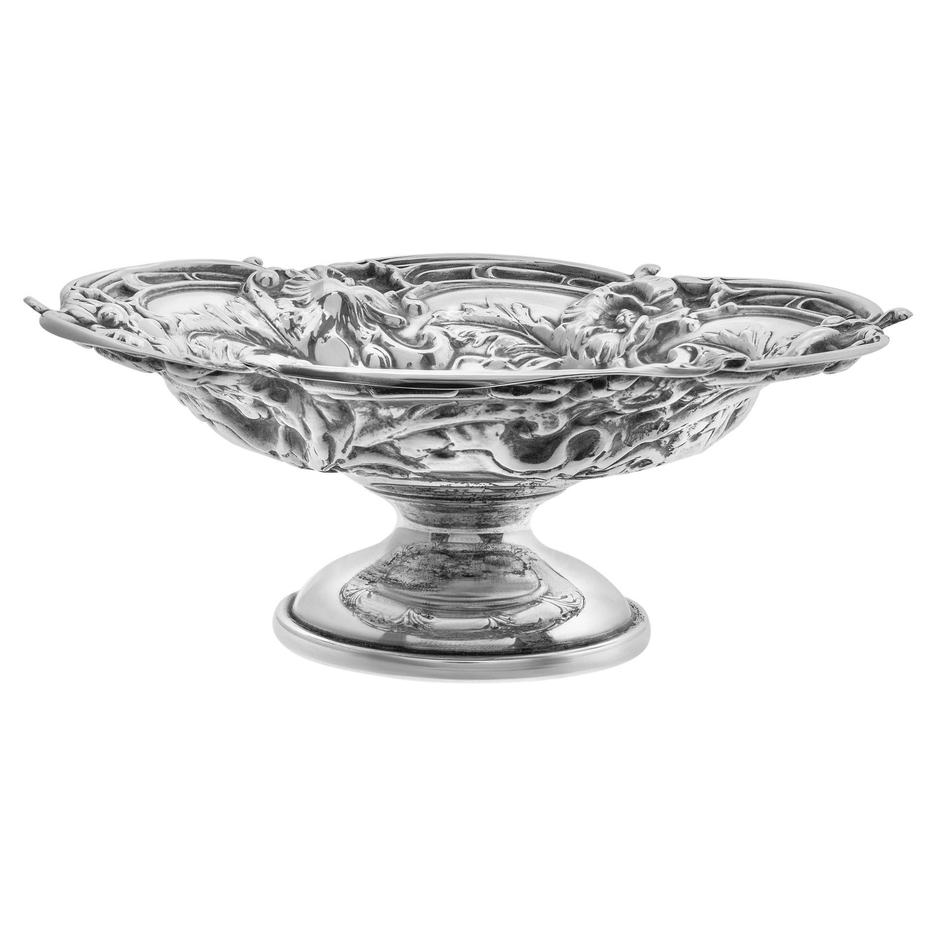 "Francis the I" Patented in 1904 by Reed & Barton, Sterling Silver Bon Bon Dish For Sale