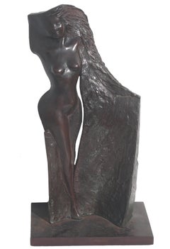 Modernist Bronze Sculpture of a Nude Woman