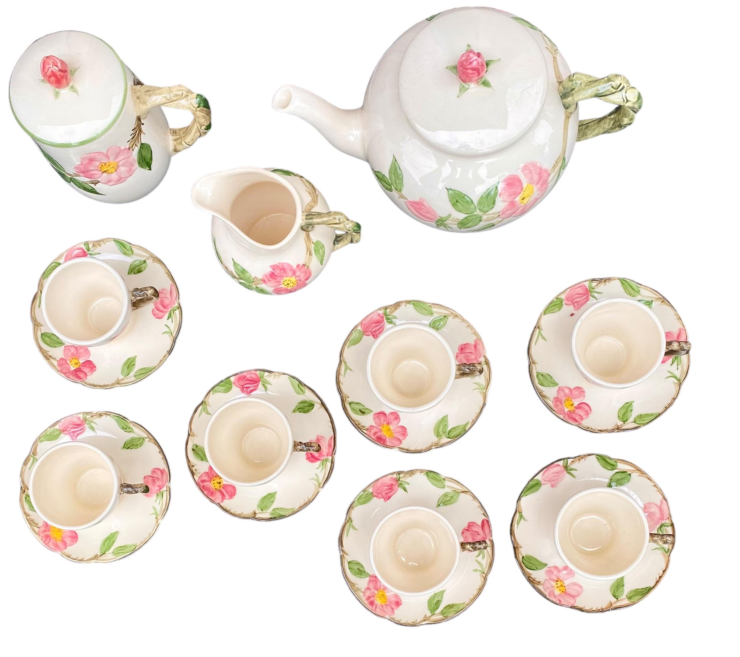 A true American Classic, Franciscan Desert Rose dinnerware has graced dining tables since 1941, including Air Force One as chosen by Jackie Kennedy and the Presidential yacht during the Nixon administration. The china pattern is as simply endearing