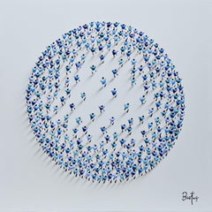 Francisco Bartus „Blue Moon“ 24x24 Kreis Texturierte Figur Mixed Media-Gemälde