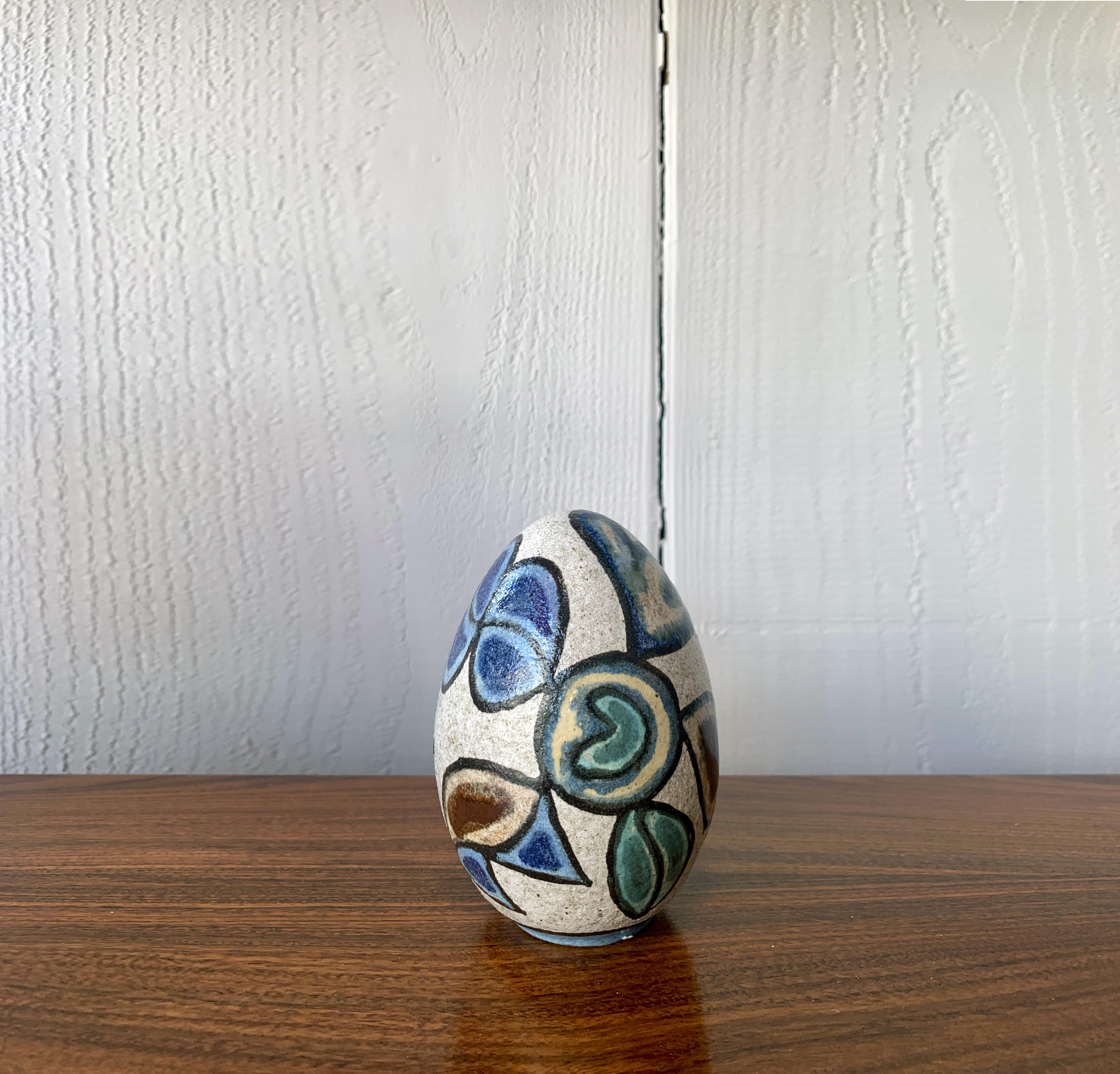 Mid-Century Modern Francisco Brennand, Ceramic Egg, C. 1970 For Sale