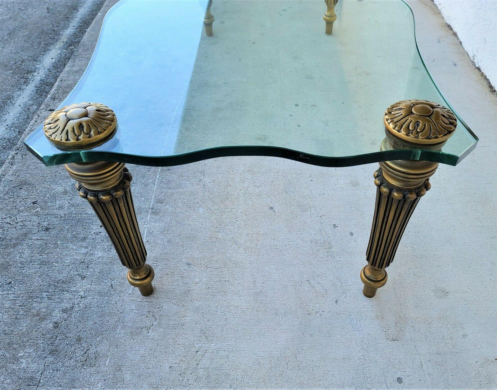 Table basse sculpturale en verre Hollywood Regency de style Francisco Hurtado en vente 1
