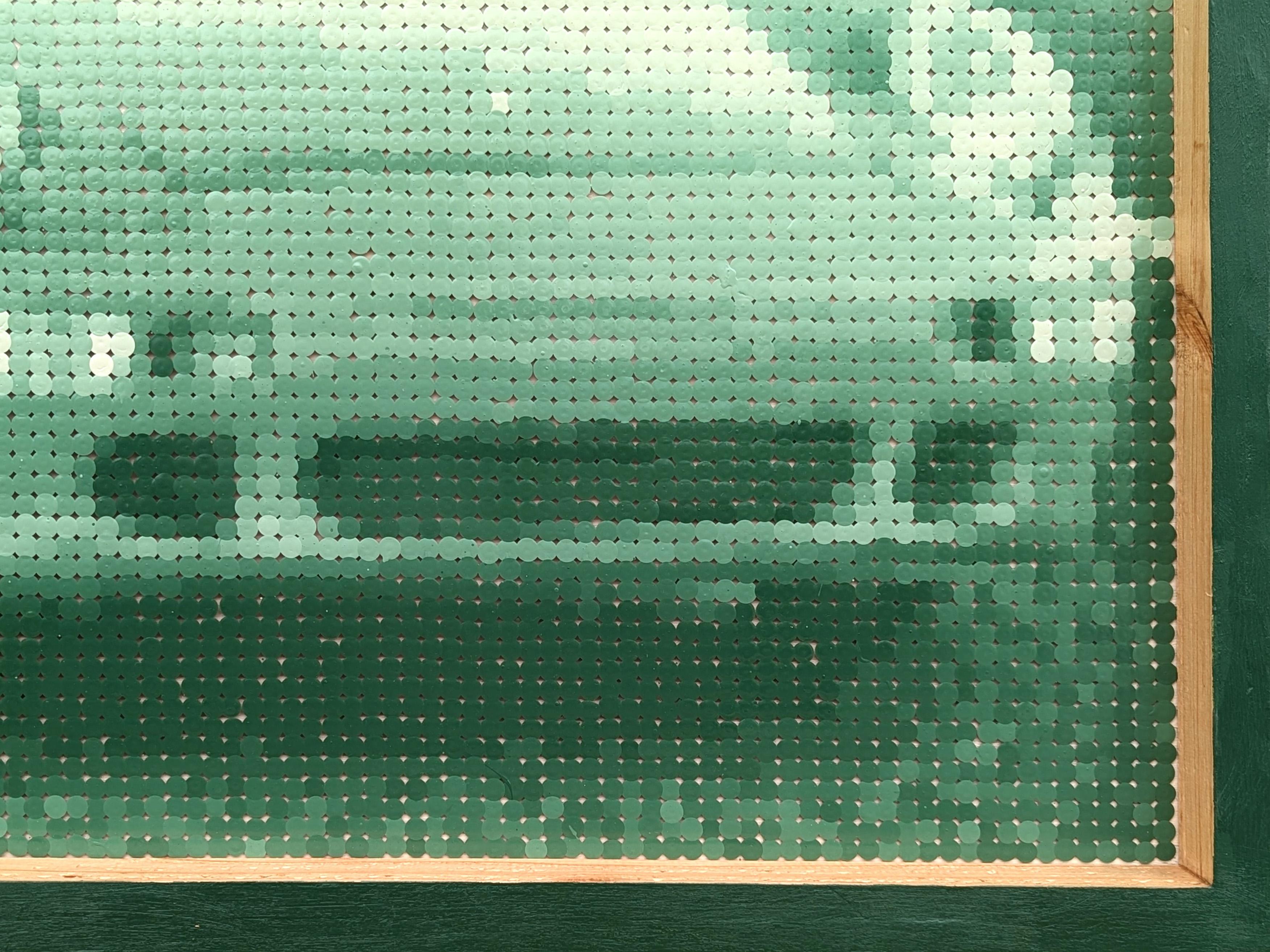 Reproducción pixelada inspirada en el arte pop contemporáneo del famoso deportivo Porsche 911. Al igual que en el puntillismo, los bloques de color individuales pintados a mano se unen para formar la imagen cuando se ven desde lejos. 

Firmado en la