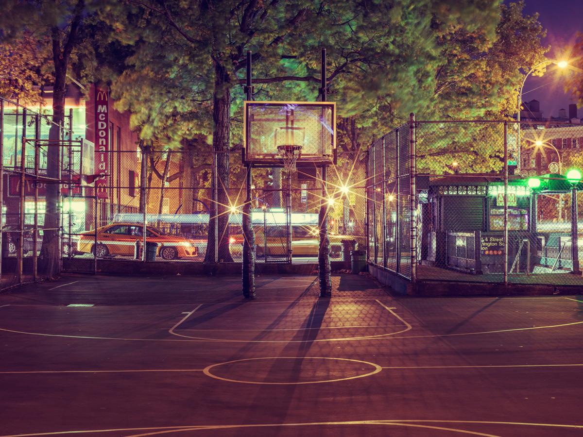 This Game We Play #35, New York - Terrain de basket-ball New York City Landscape Urban