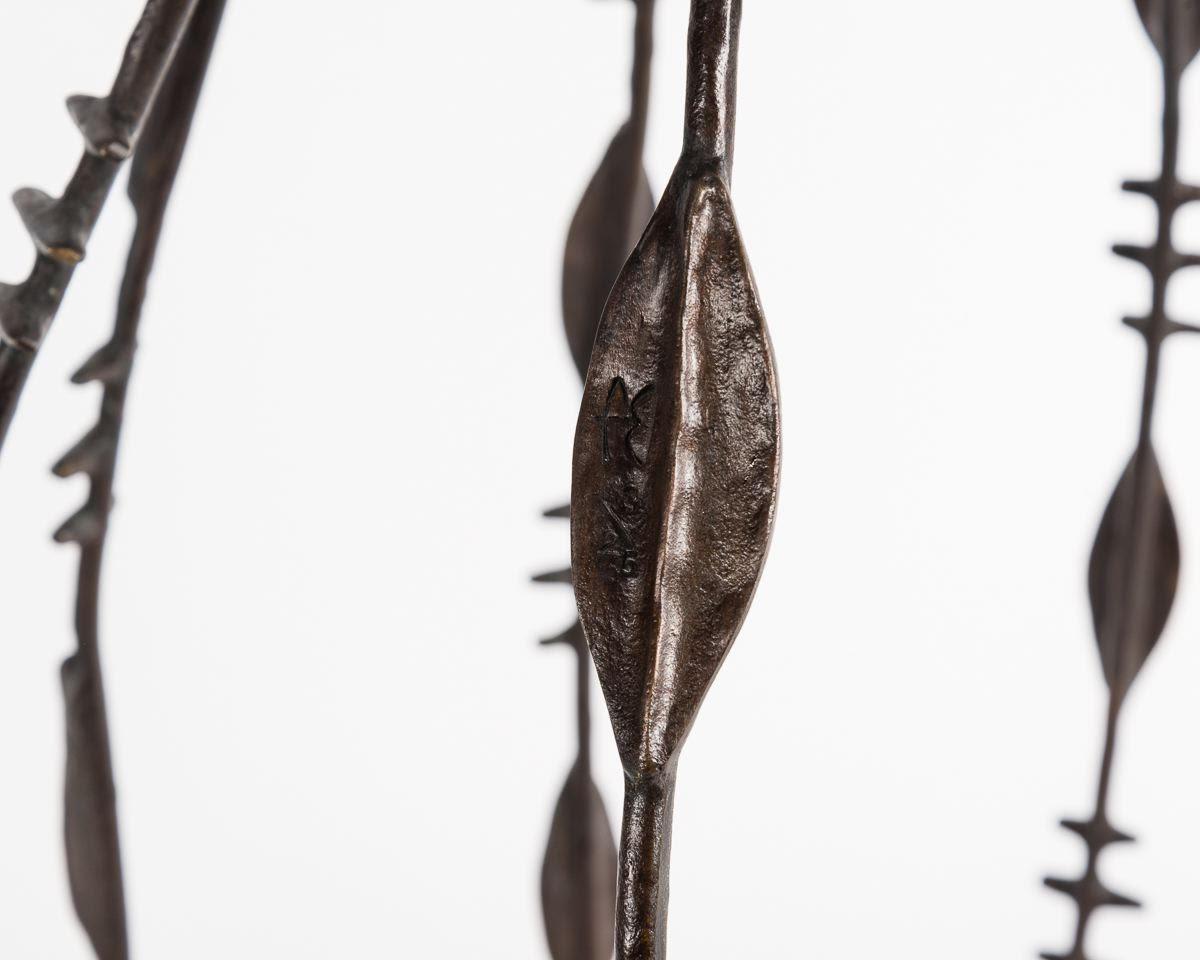 Franck Evennou, „M'benga“, Beistelltisch aus Bronze und Schiefer, Frankreich, 2014 (Französisch) im Angebot