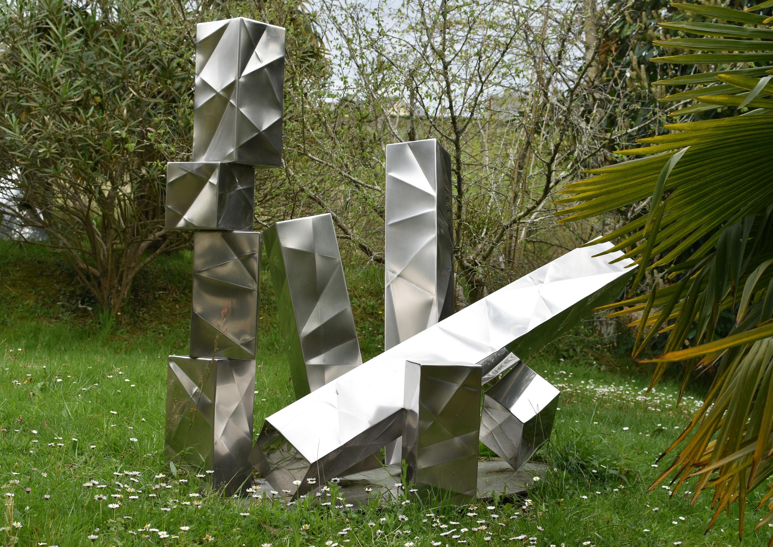 City by Franck K - Large matt polished stainless steel sculpture, outdoor, metal For Sale 2