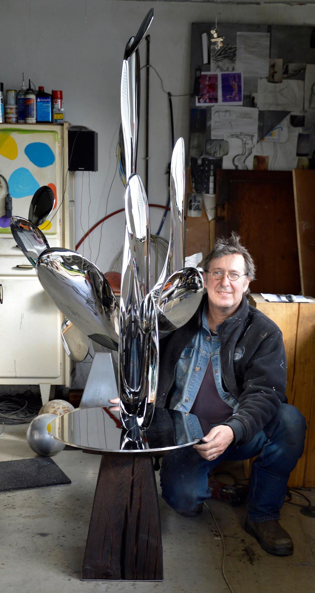 Kaktus de Franck K - Sculpture en acier inoxydable, reflets, lumière, vision en vente 3