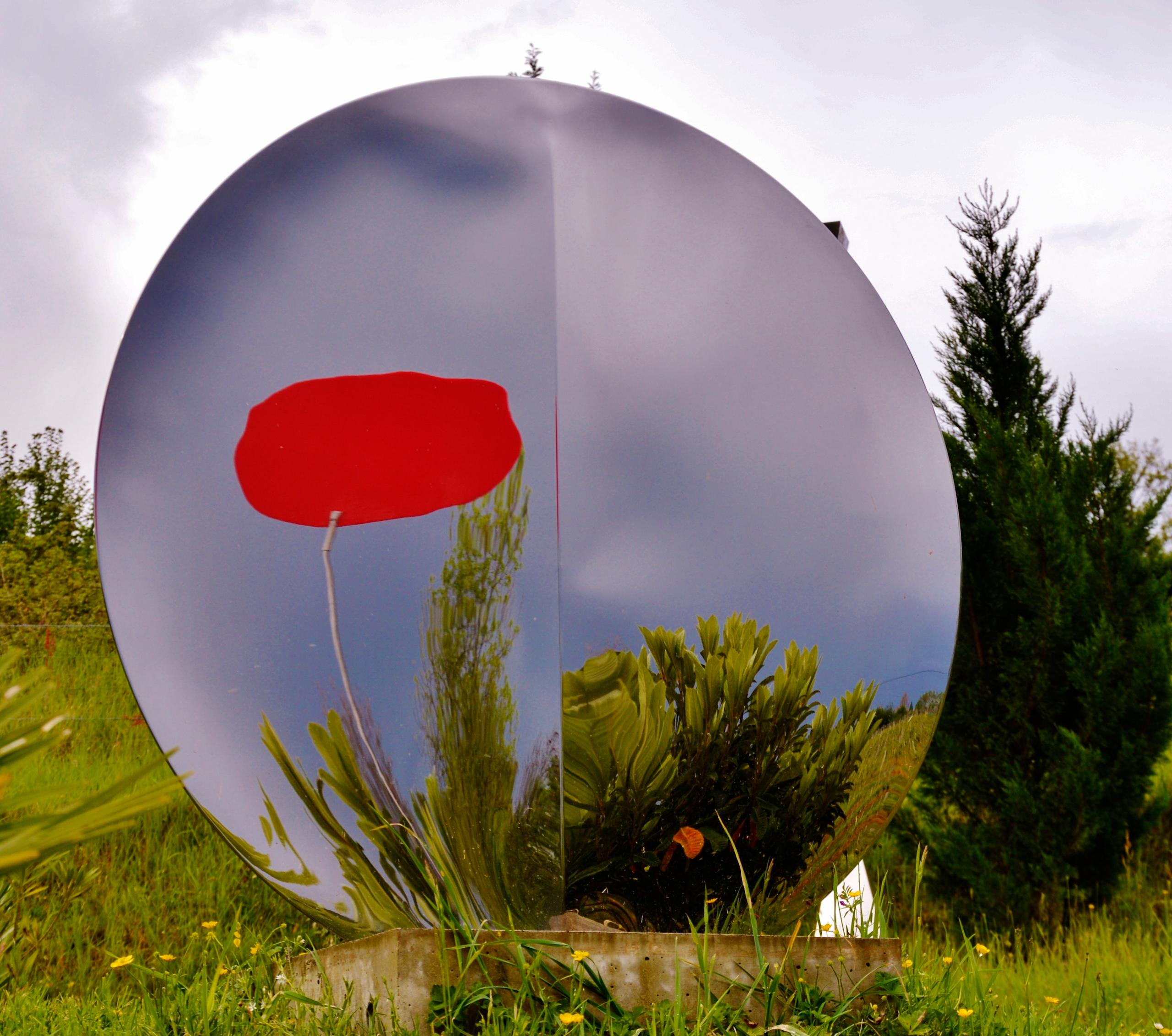 Miroir avec pli 123 de Franck K - Grande sculpture en acier inoxydable, reflet en vente 1