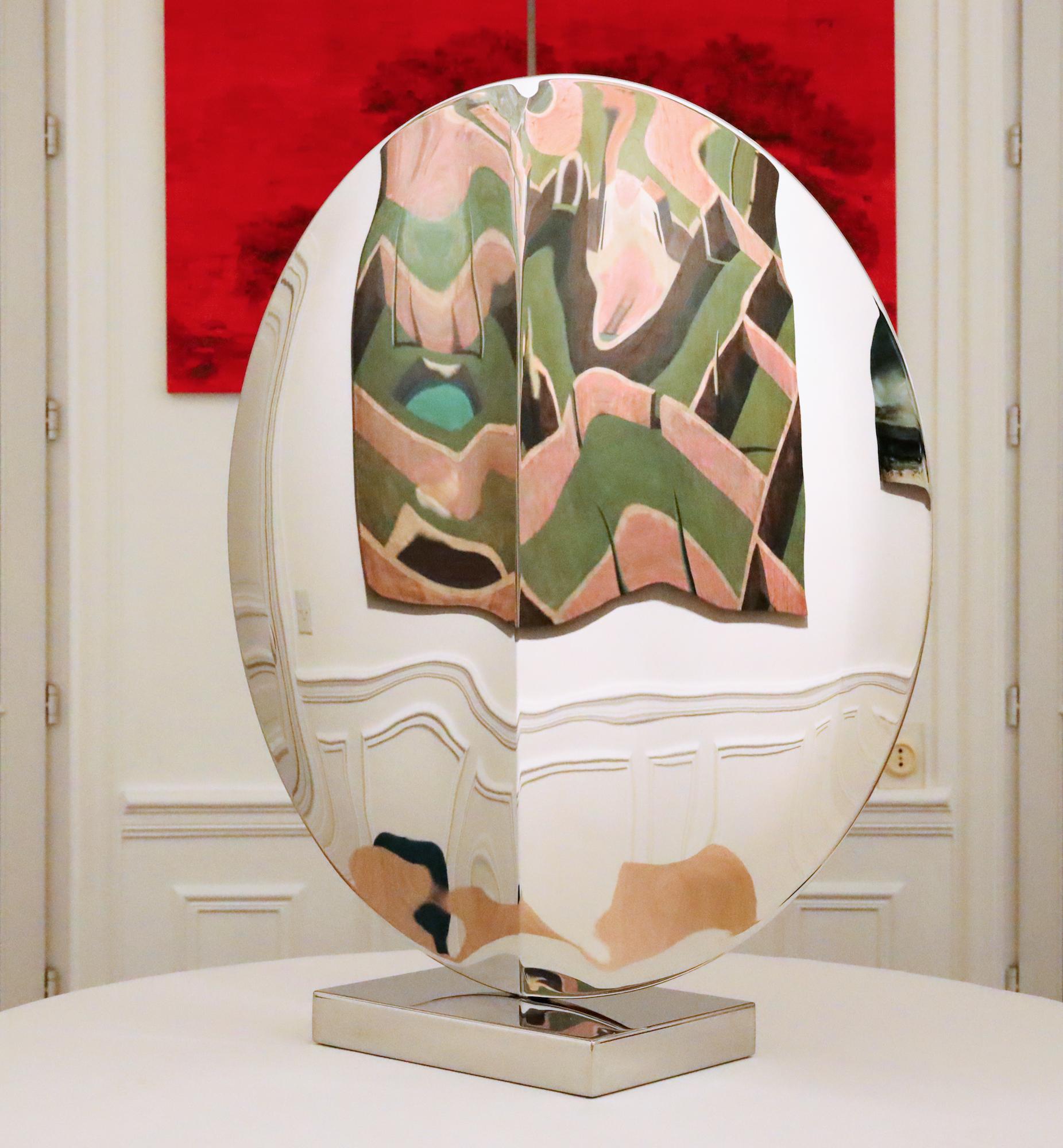 Miroir avec pli I de Franck K - Sculpture en acier inoxydable, reflet, lumière en vente 6