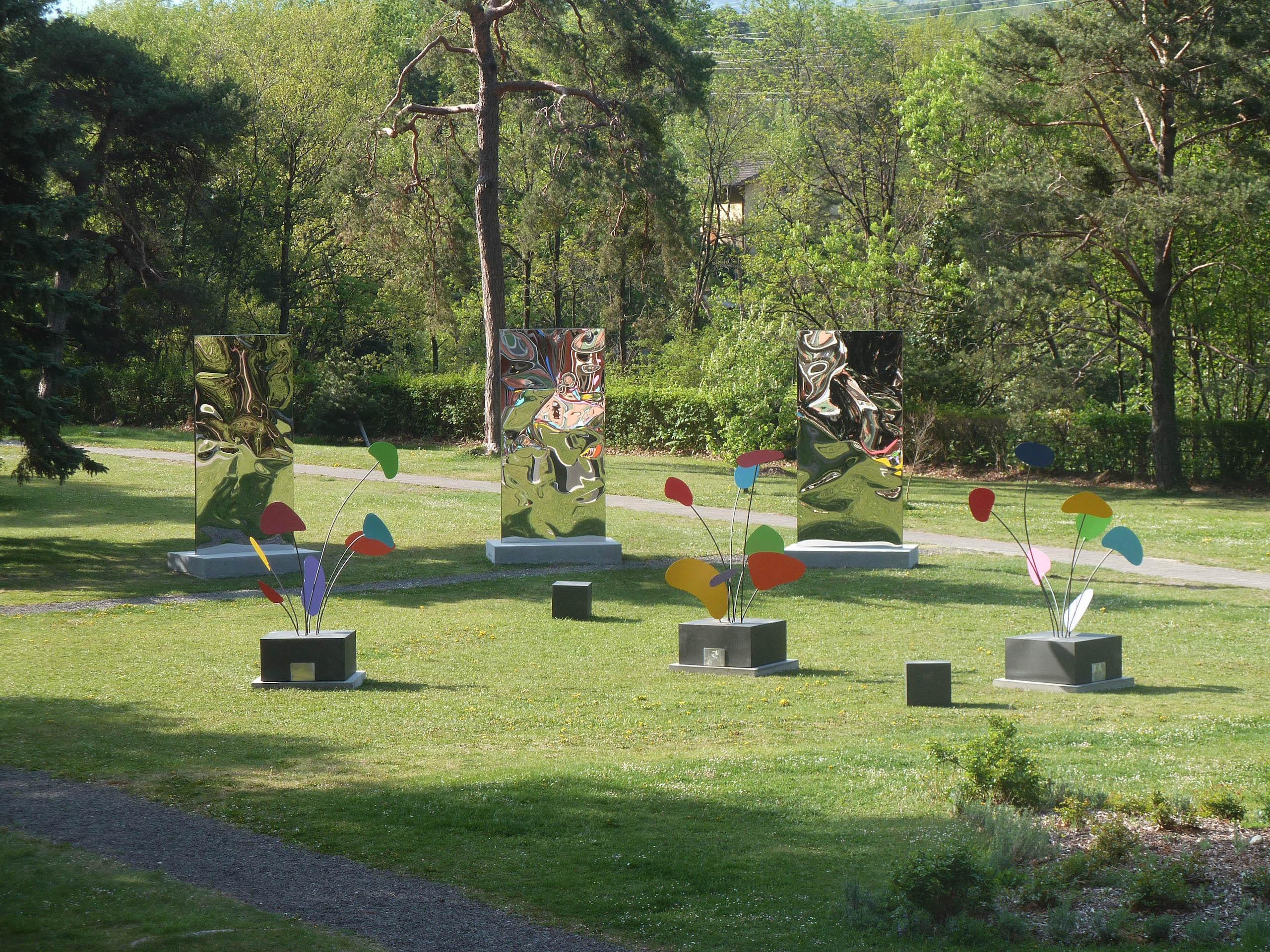 Psyche by Franck K - Stainless steel sculpture, outdoor, reflections, painted For Sale 9
