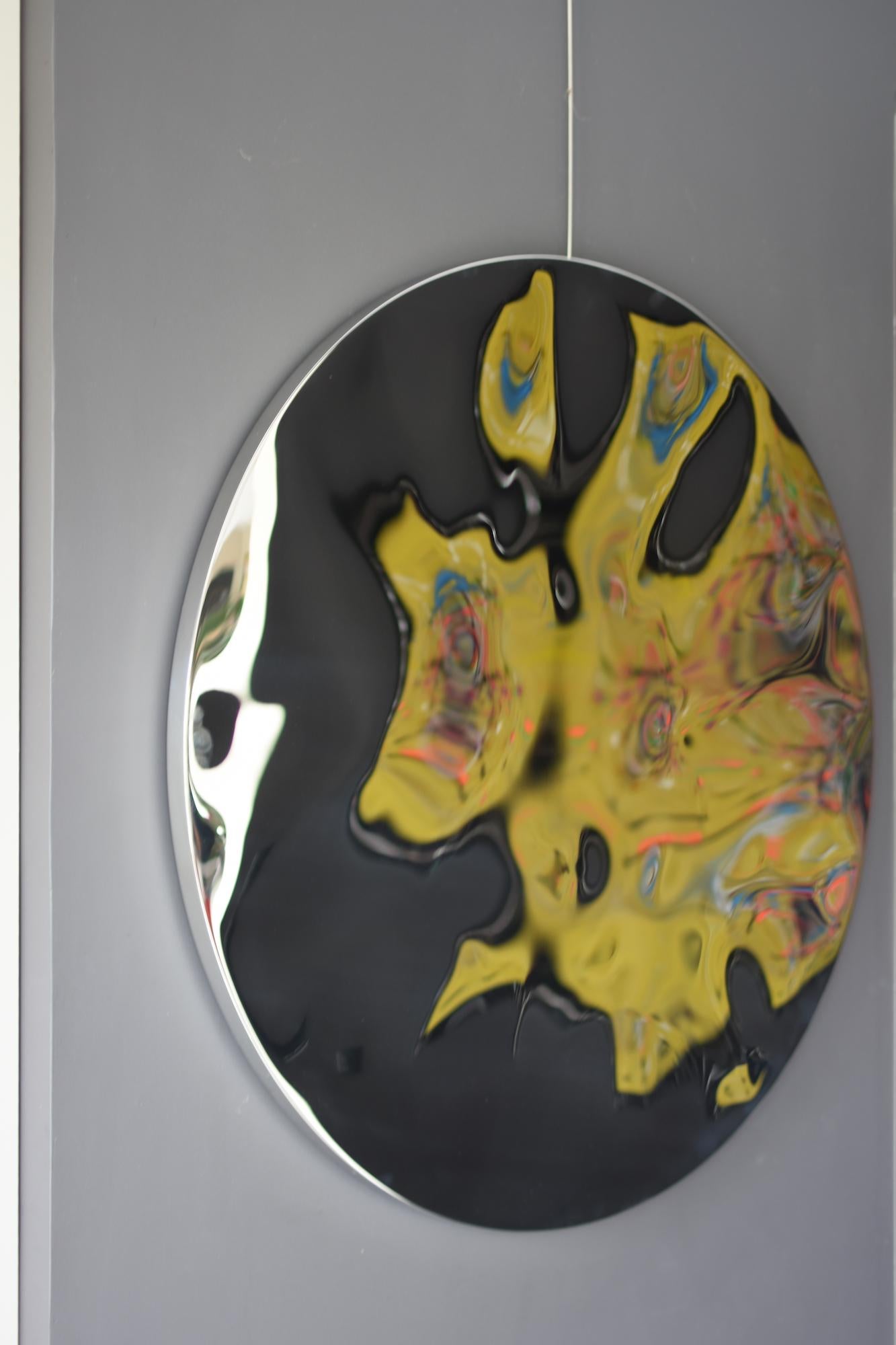 “Shattered” wall mirror I by Franck K - Stainless steel sculpture, reflection For Sale 3