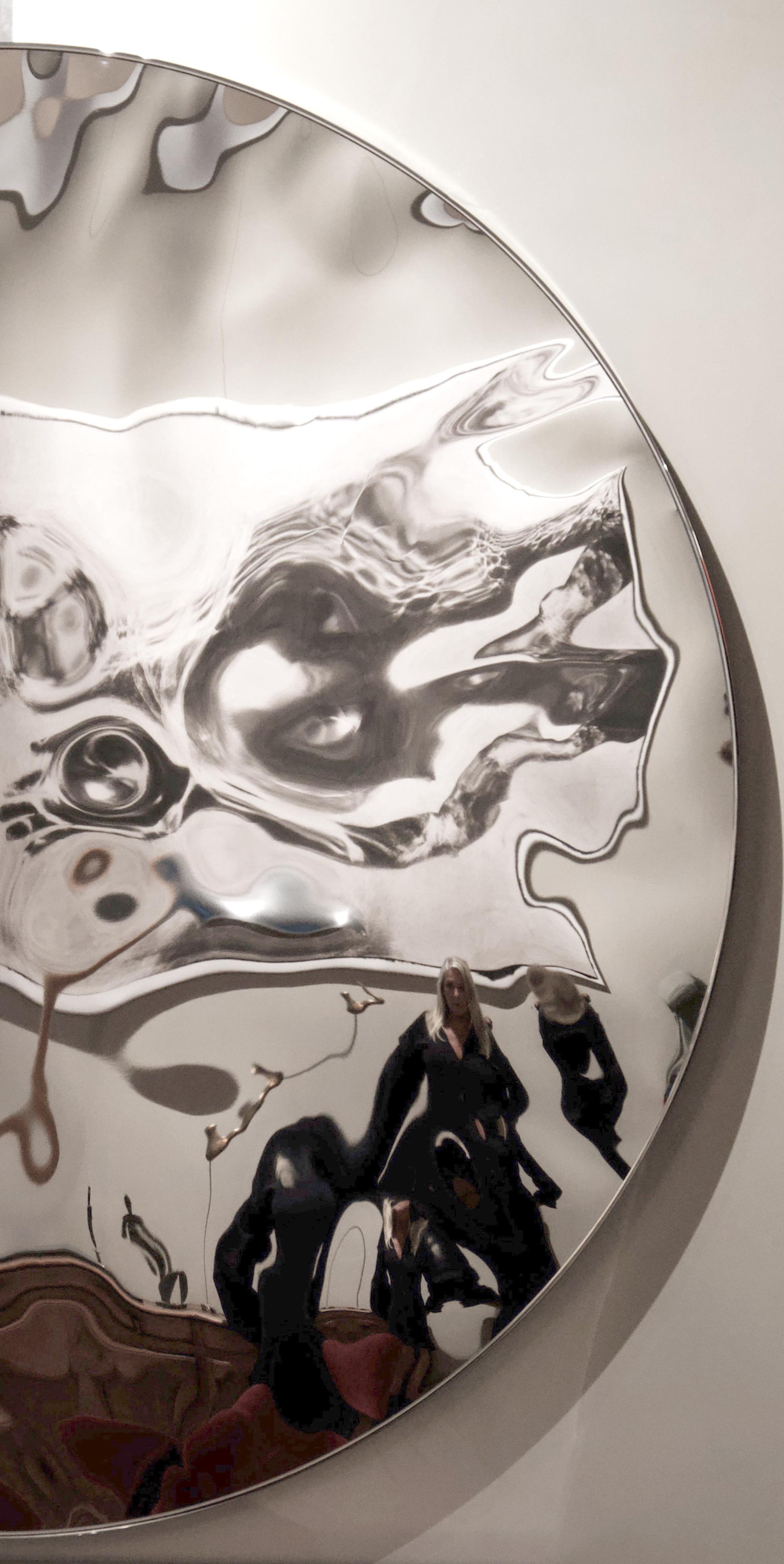 Shattered wall mirror IV by Franck K - Sculpture en acier inoxydable, art cinétique en vente 4