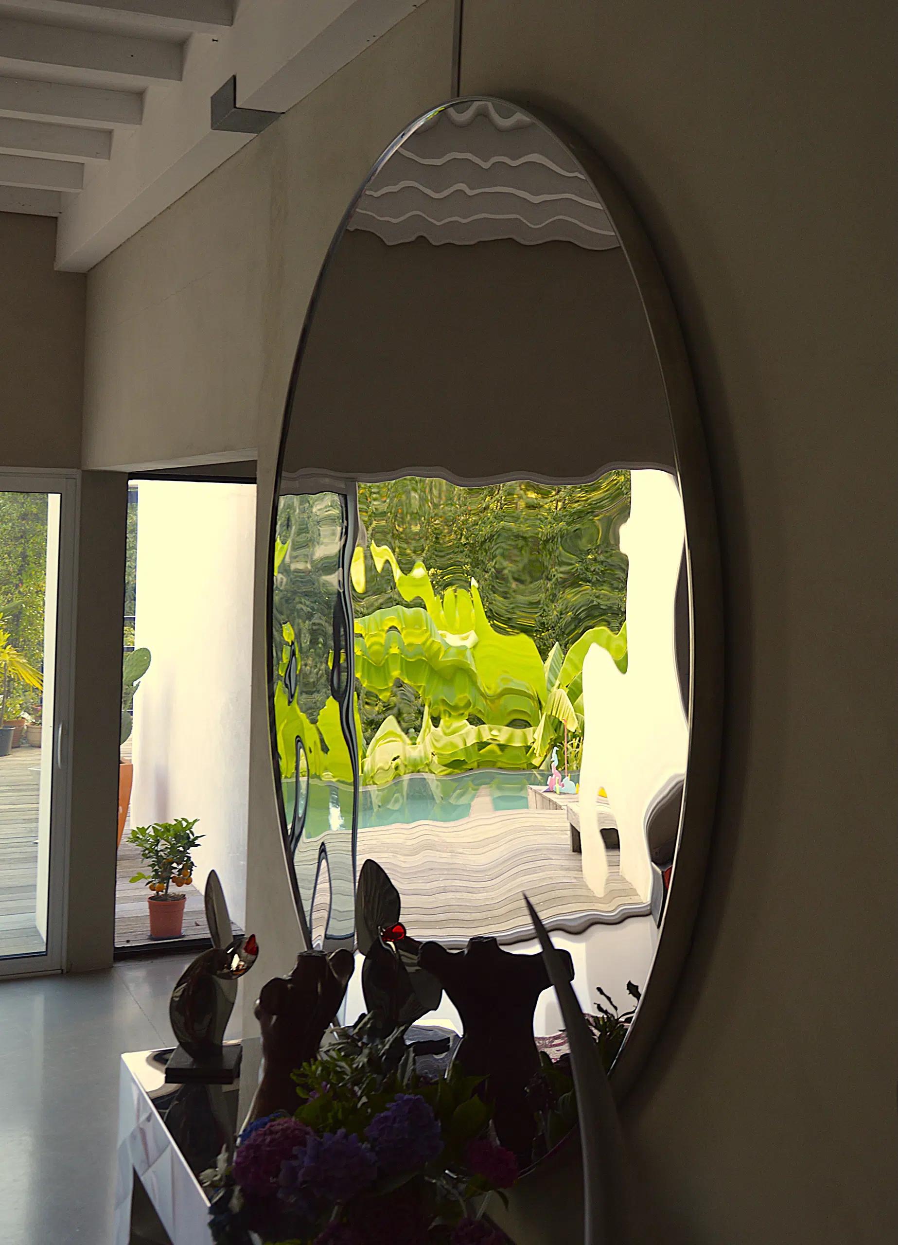 Shattered wall mirror IV by Franck K - Sculpture en acier inoxydable, art cinétique en vente 6