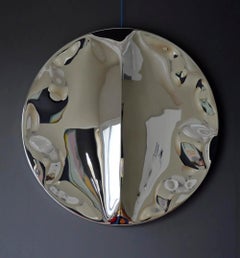 Specchio da parete "con piega" I di Franck K - Scultura in acciaio inox, riflesso