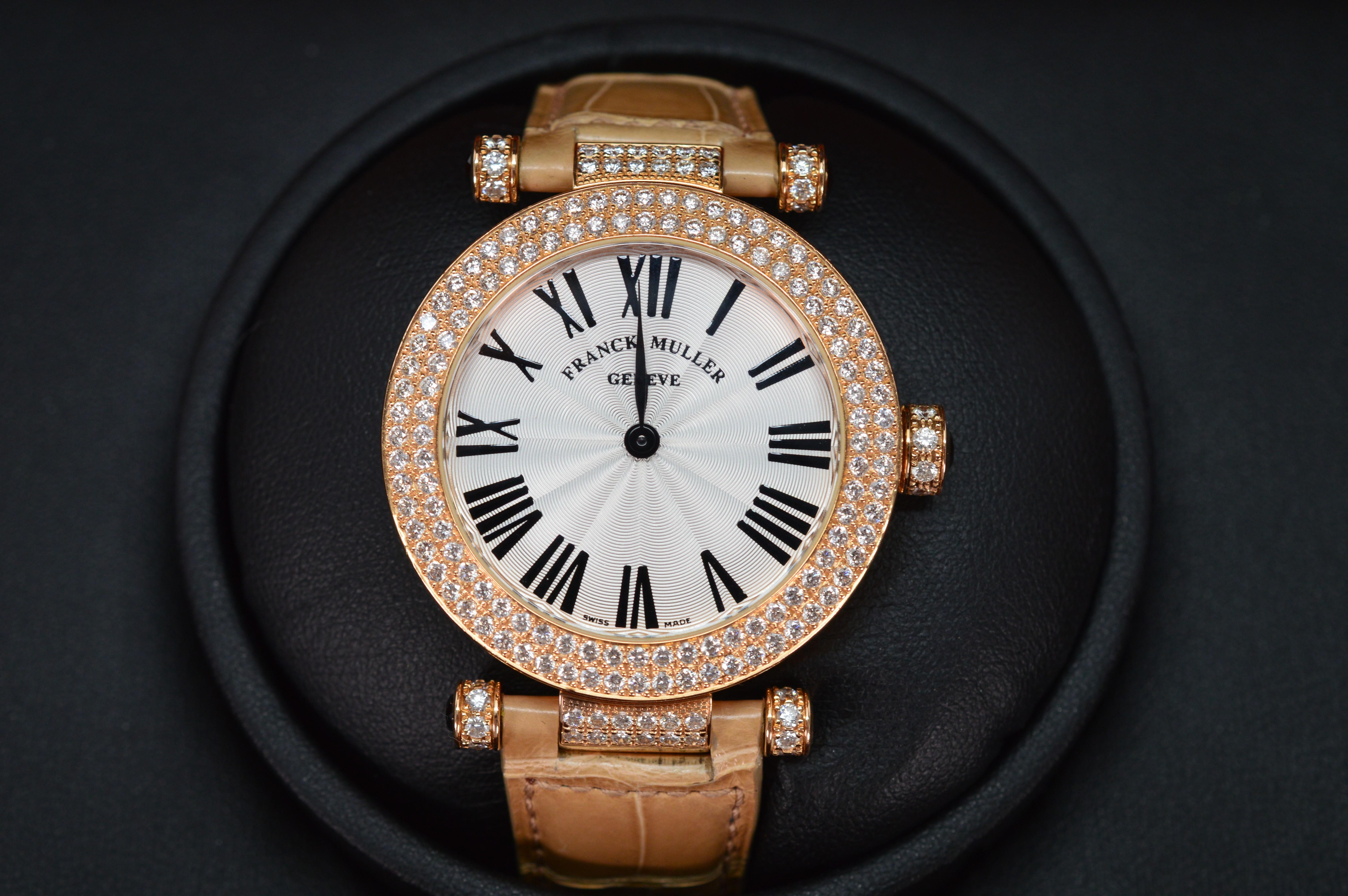 Franck Muller Montre-bracelet de luxe pour femme en or rose 18 carats et diamants avec boîte en vente 7