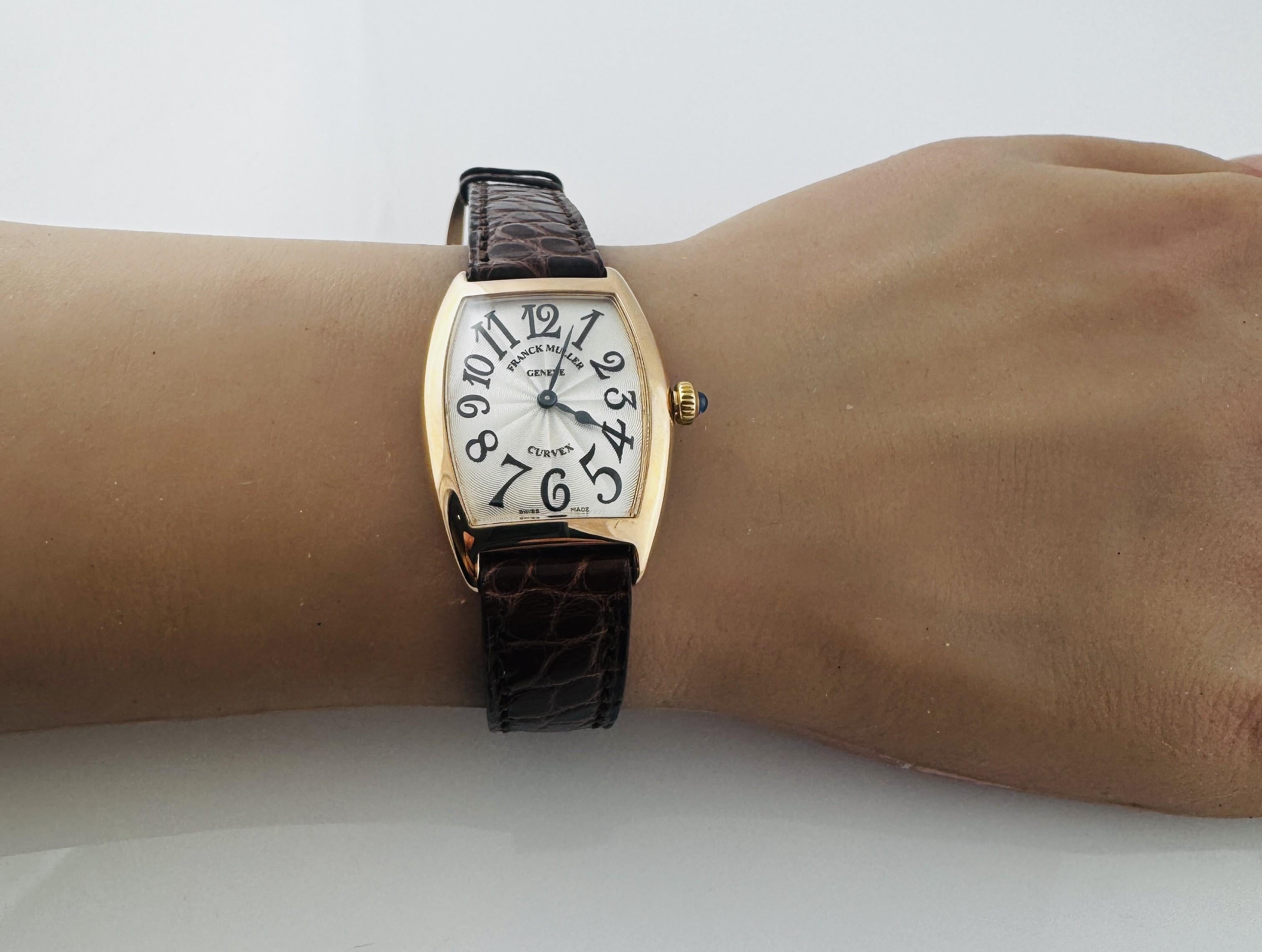 Franck Muller Cintree Curvex Ladies Watch

Model: 1752QZ
Number: 843

This luxurious ladies Franck Muller watch is set in 18K Rose gold with a brown leather band

Rose gold case is 25mm x 35mm

Silver Sunburst Dial with black Arabic numeral