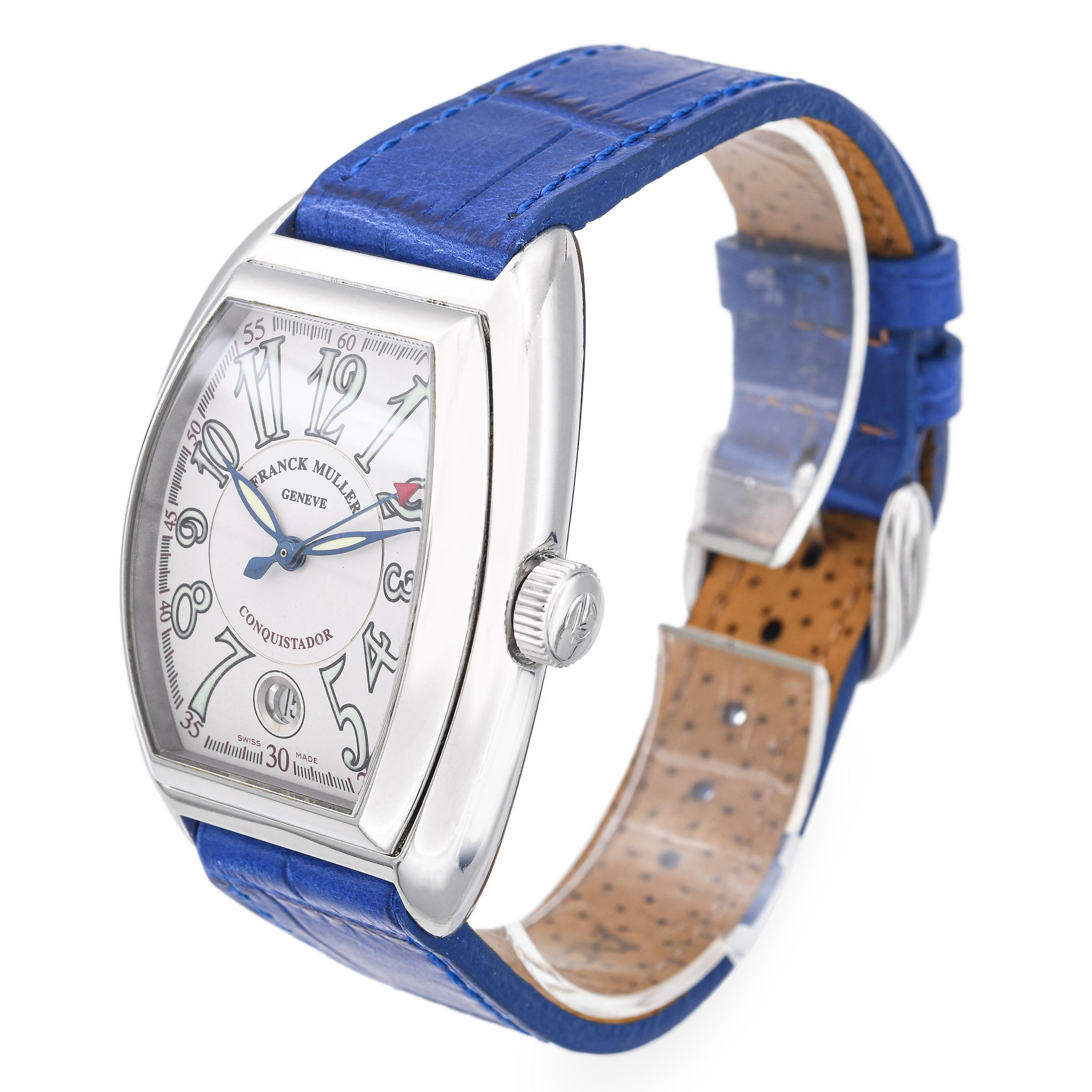 Diese alte Franck Muller Conquistador Ref. 652 verbindet kühne Präsenz mit raffinierter Schweizer Handwerkskunst. Die Uhr hat ein markantes tonneauförmiges Gehäuse und ein schlichtes silbernes Zifferblatt mit den für Franck Muller typischen