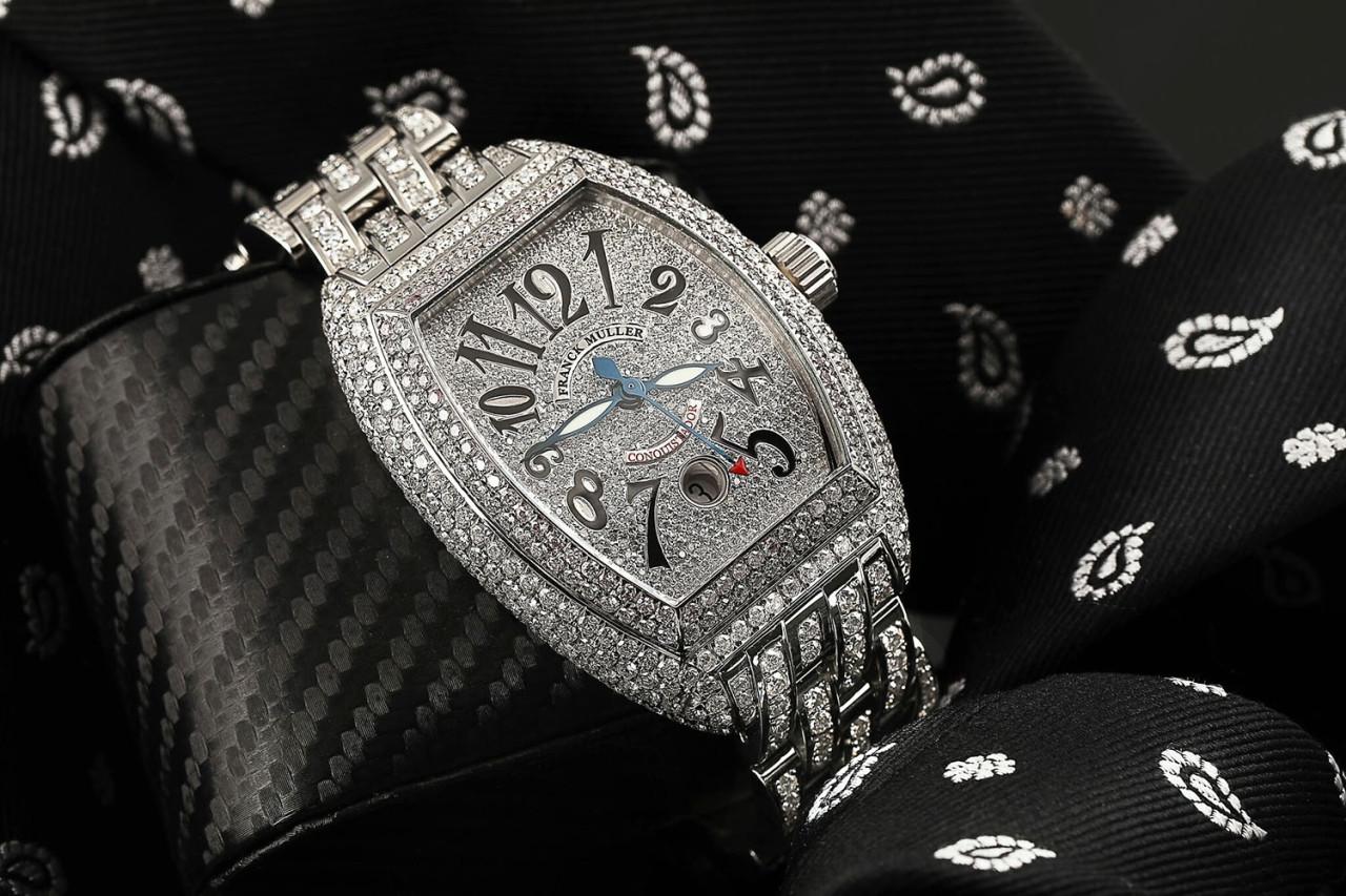 Franck Muller King Conquistador Montre pour homme en acier inoxydable avec diamants 25ctw 8005 SC