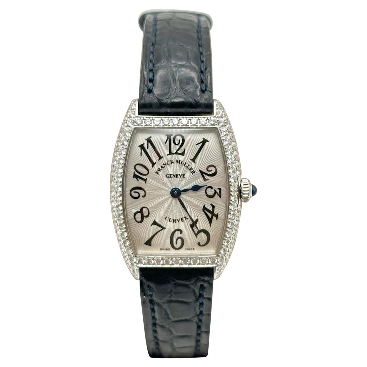 Franck Muller Señoras Cintree Curvex 1752 QZ D Bisel de diamantes con pavé de oro blanco de 18 quilates