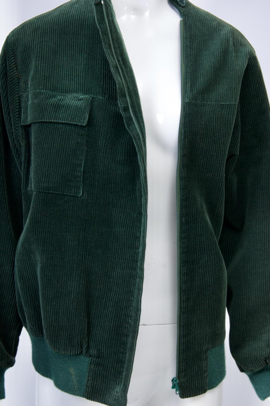 Veste en velours côtelé vert Franck Olivier en vente 3