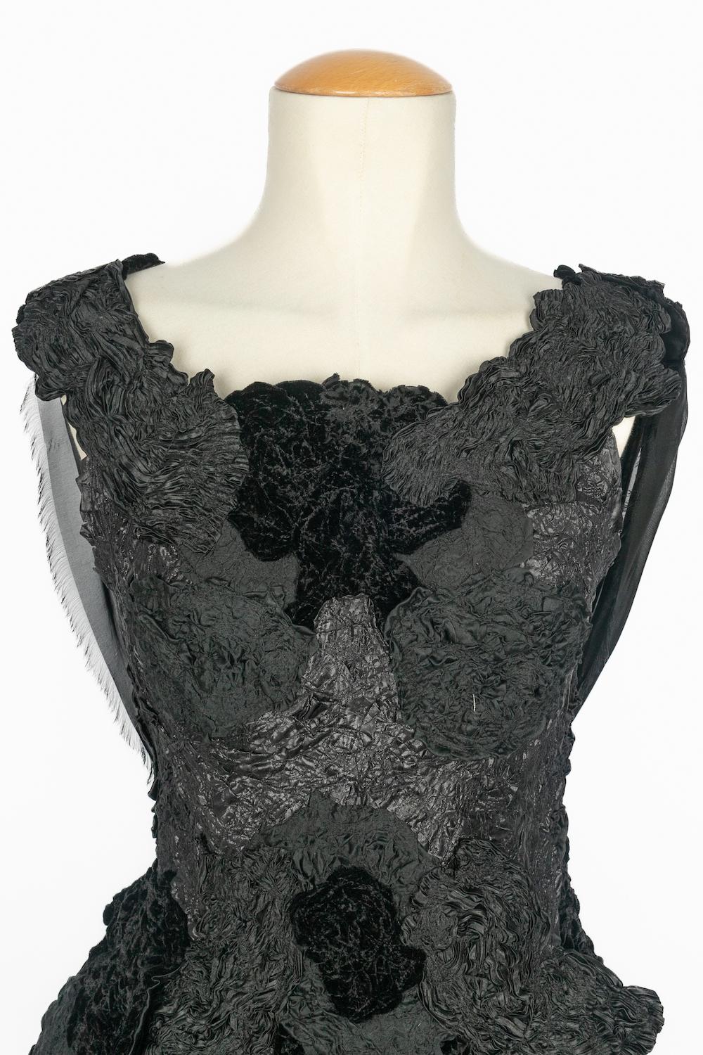 Noir Robe Franck Sorbier 'Les révoltes barbares' Haute Couture Eté 2025 en vente