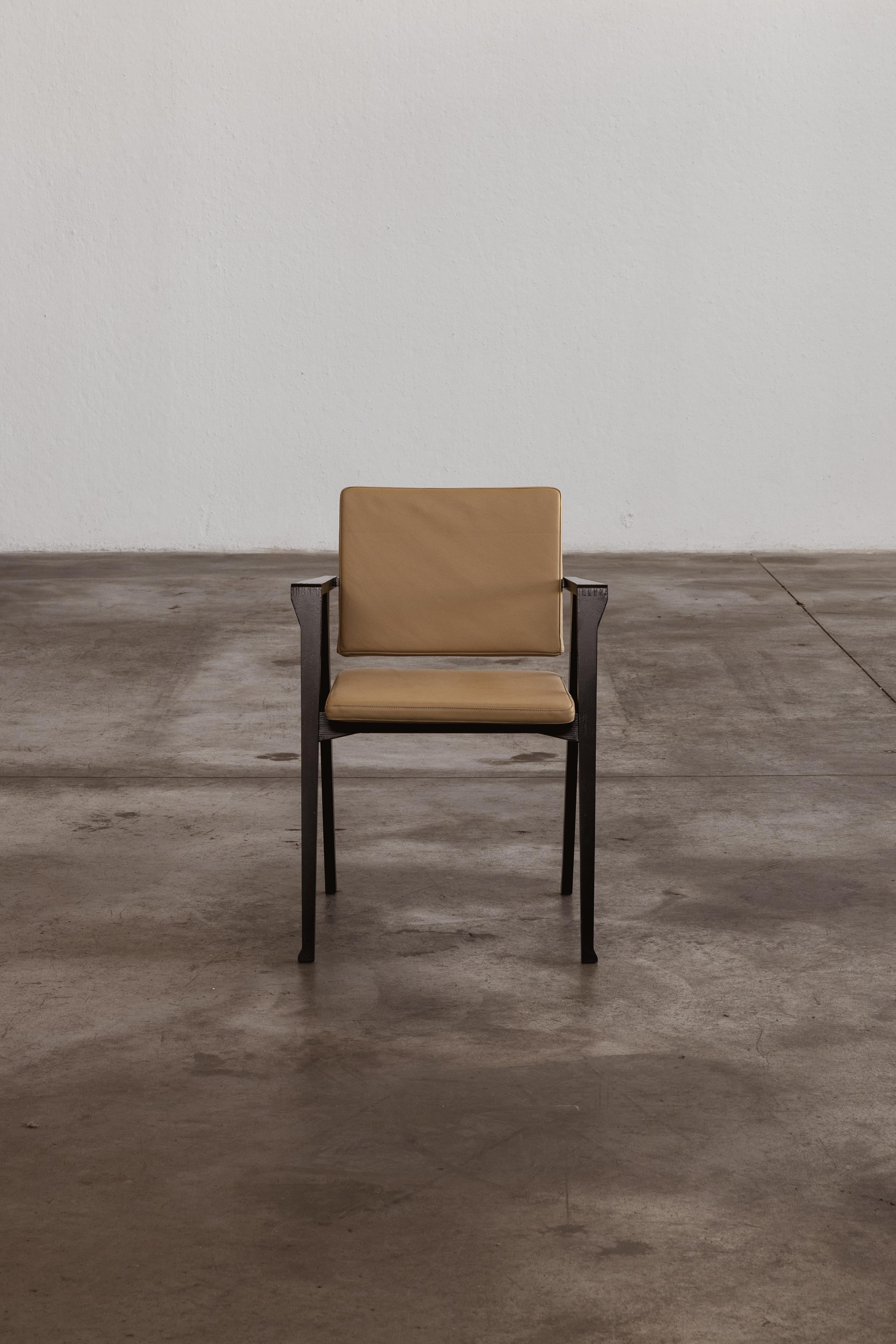 Poltrona Franco Albini 832 
