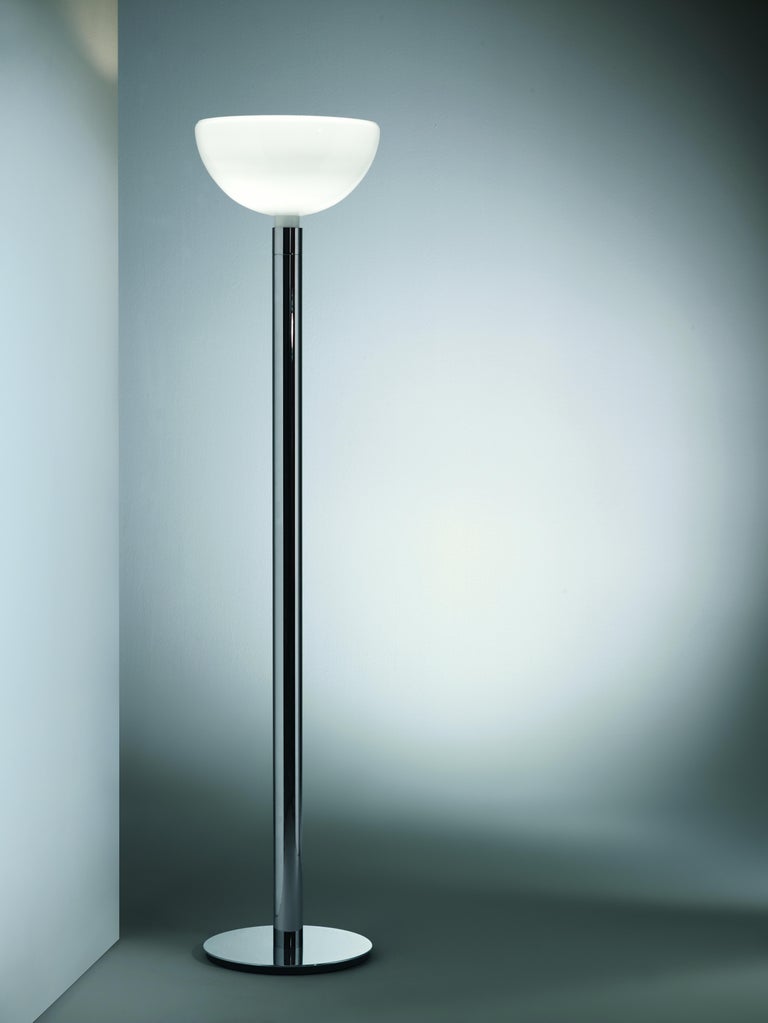 Franco Albini and Franca Helg AM2C Opaline Glass & Metal Floor Lamp for Nemo In New Condition For Sale In Glendale, CA