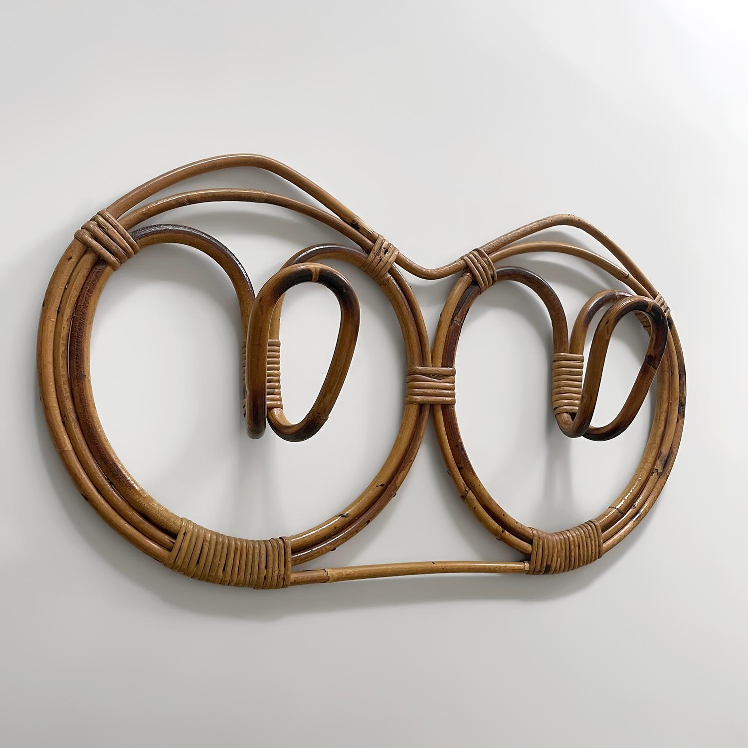Italiano Franco Albini and Franca Helg, appendiabiti doppio in rattan italiano in vendita
