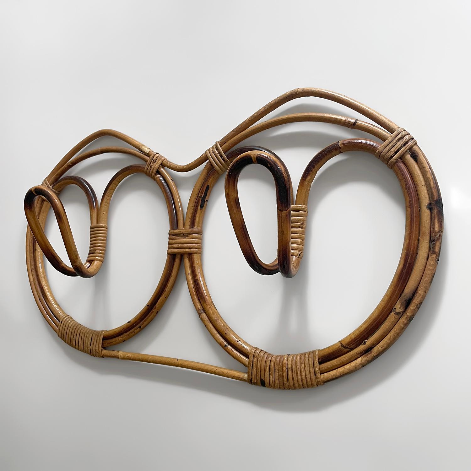 Franco Albini and Franca Helg, appendiabiti doppio in rattan italiano In condizioni buone in vendita a Los Angeles, CA