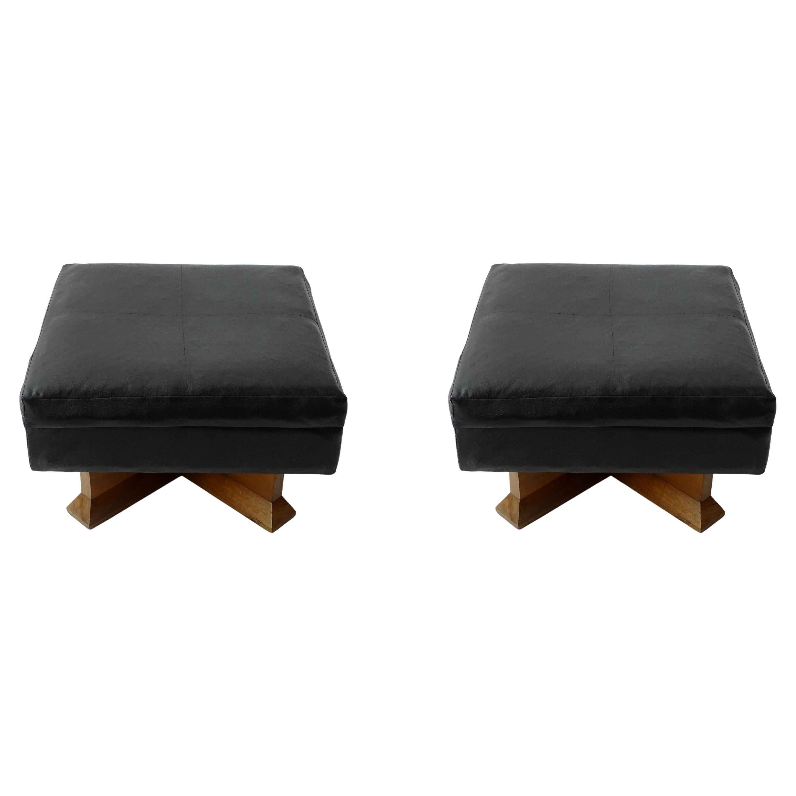 Franco Albini and Franca Helg pair of stools for the Marlborough Gallery, 1962
