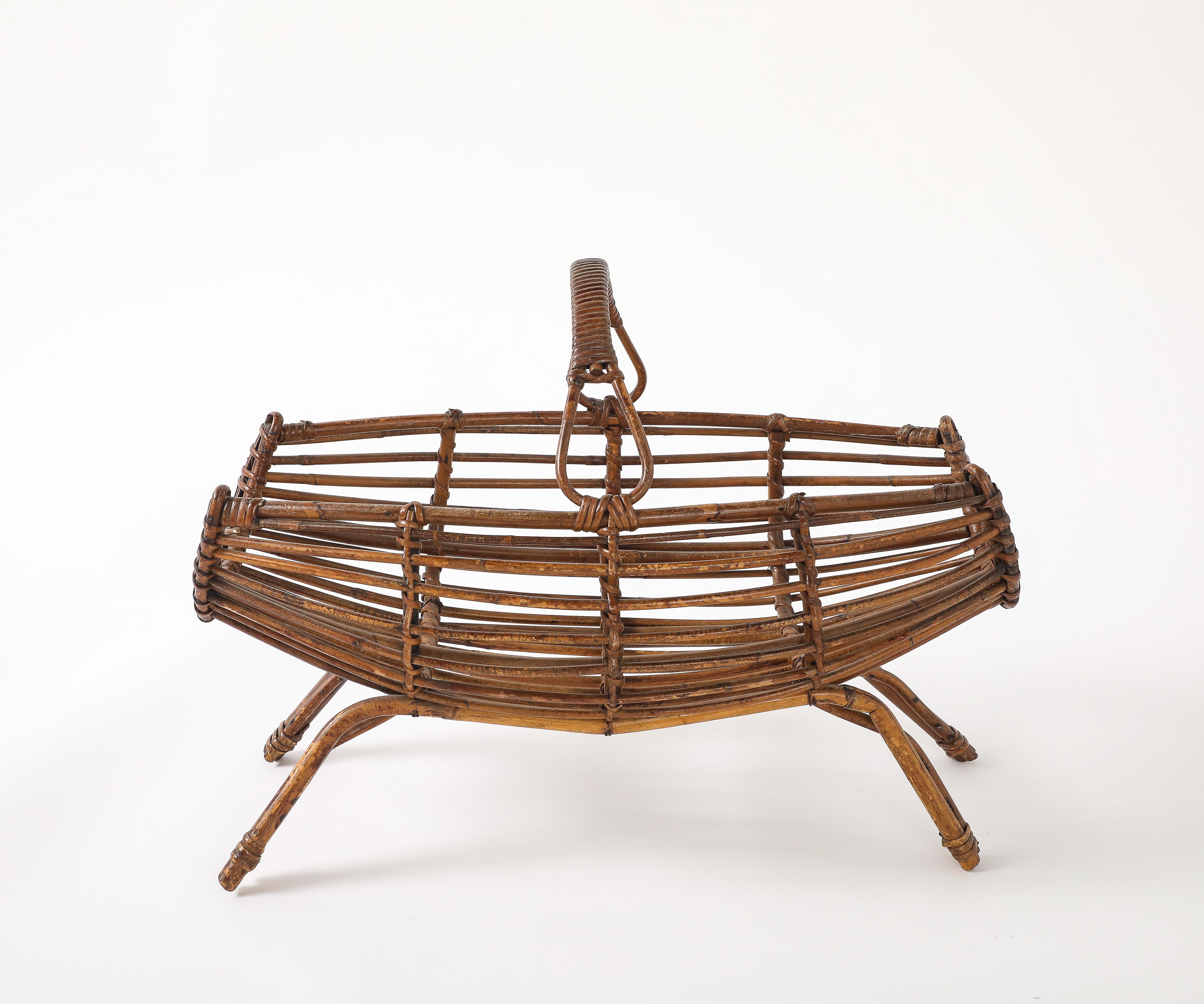 Italiano Franco Albini Cestino in bambù con manico, Italia, anni '50 circa in vendita