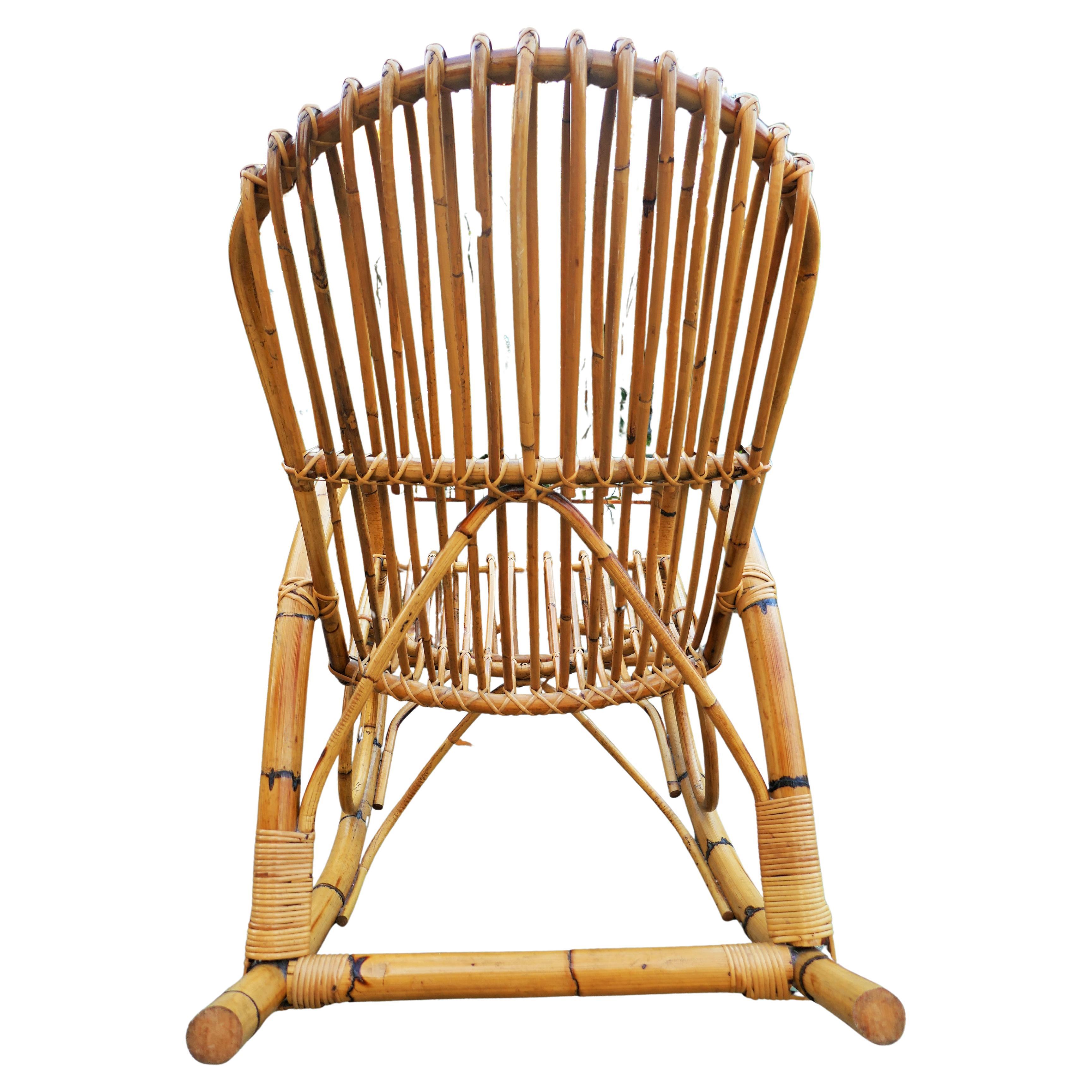 Mid-20th Century Bamboo and rattan rocking chair in vendita