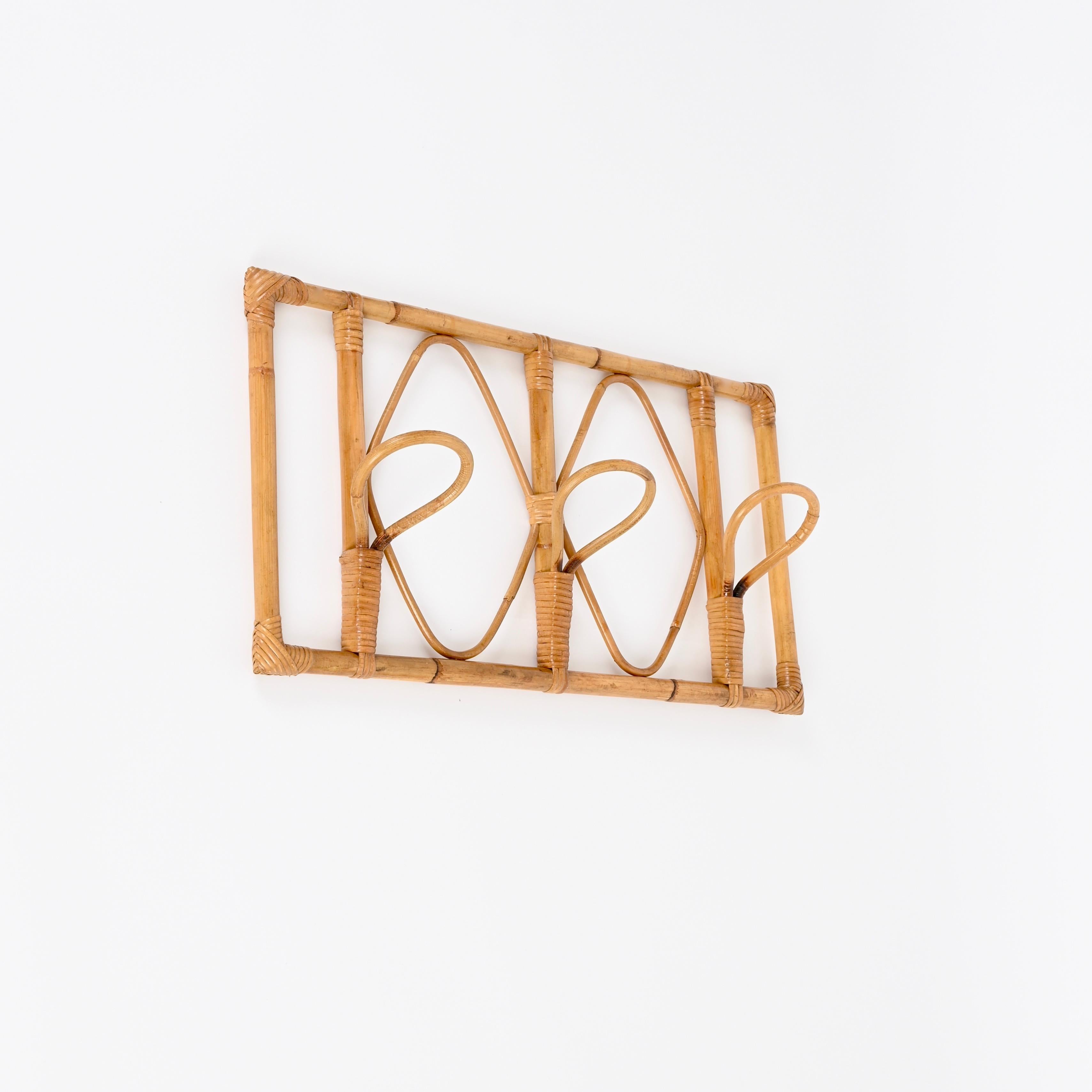 Franco Albini Coat Rack in Bamboo and Woven Rattan, Italy 1960s Hecho a mano en venta